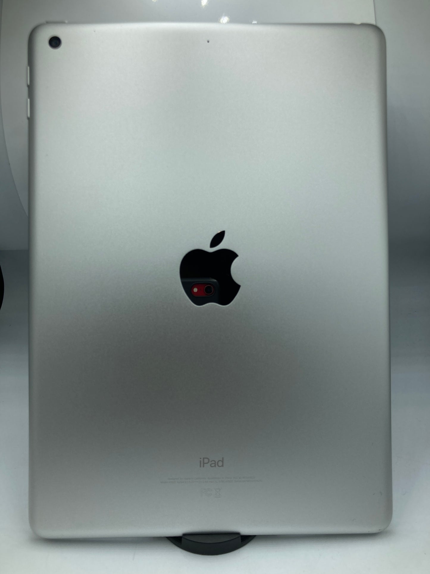 iPad 5th Gen 32GB (Producto Único)
