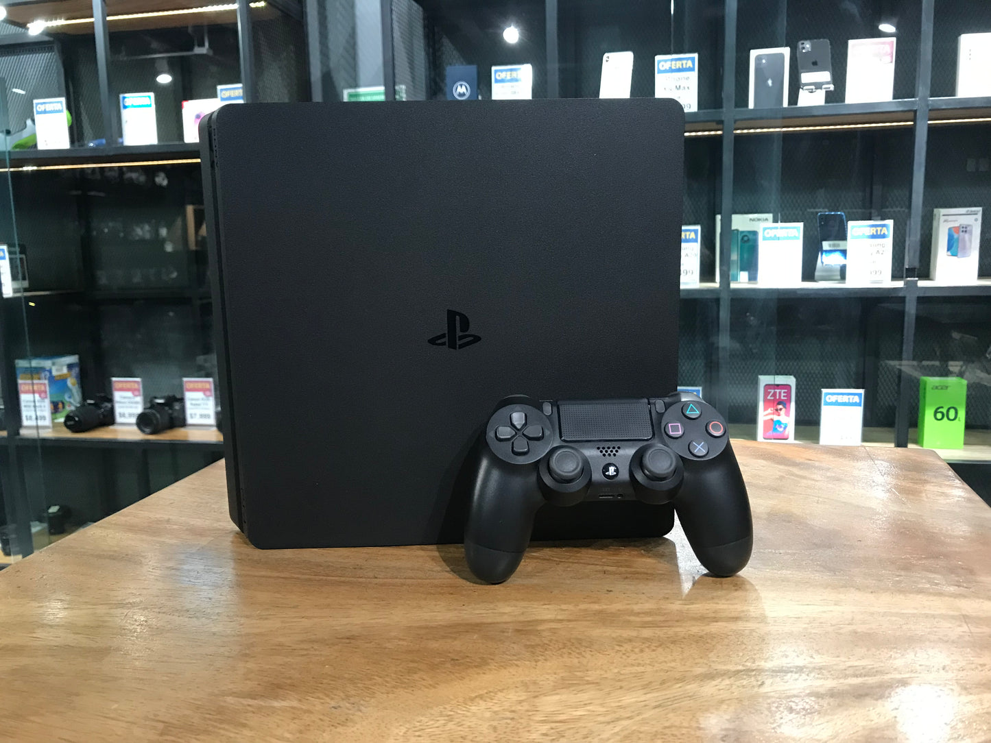 PlayStation 4 1TB (Producto Unico)