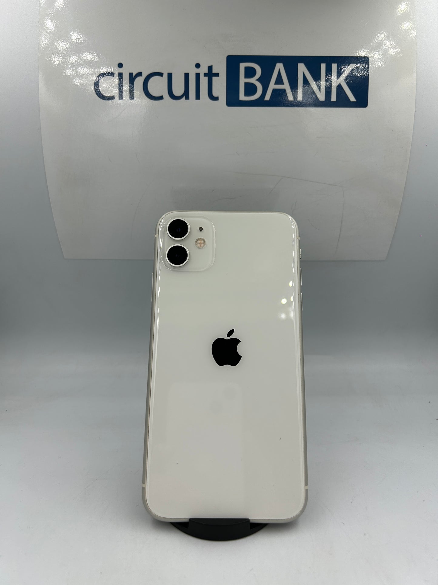 iPhone 11 64GB (Producto Único)