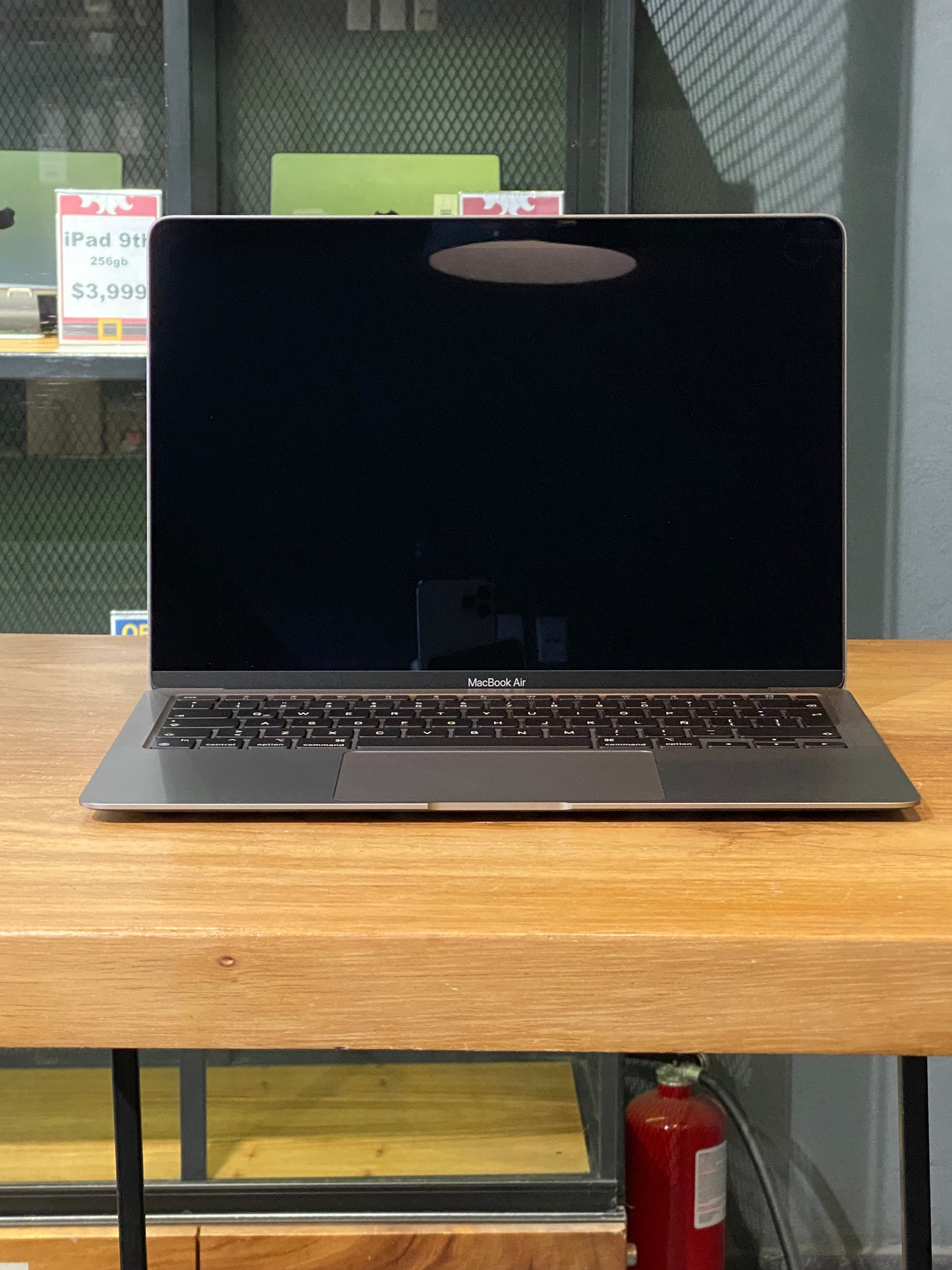MacBook Air 13" 2020 M1 256GB / 8GB RAM