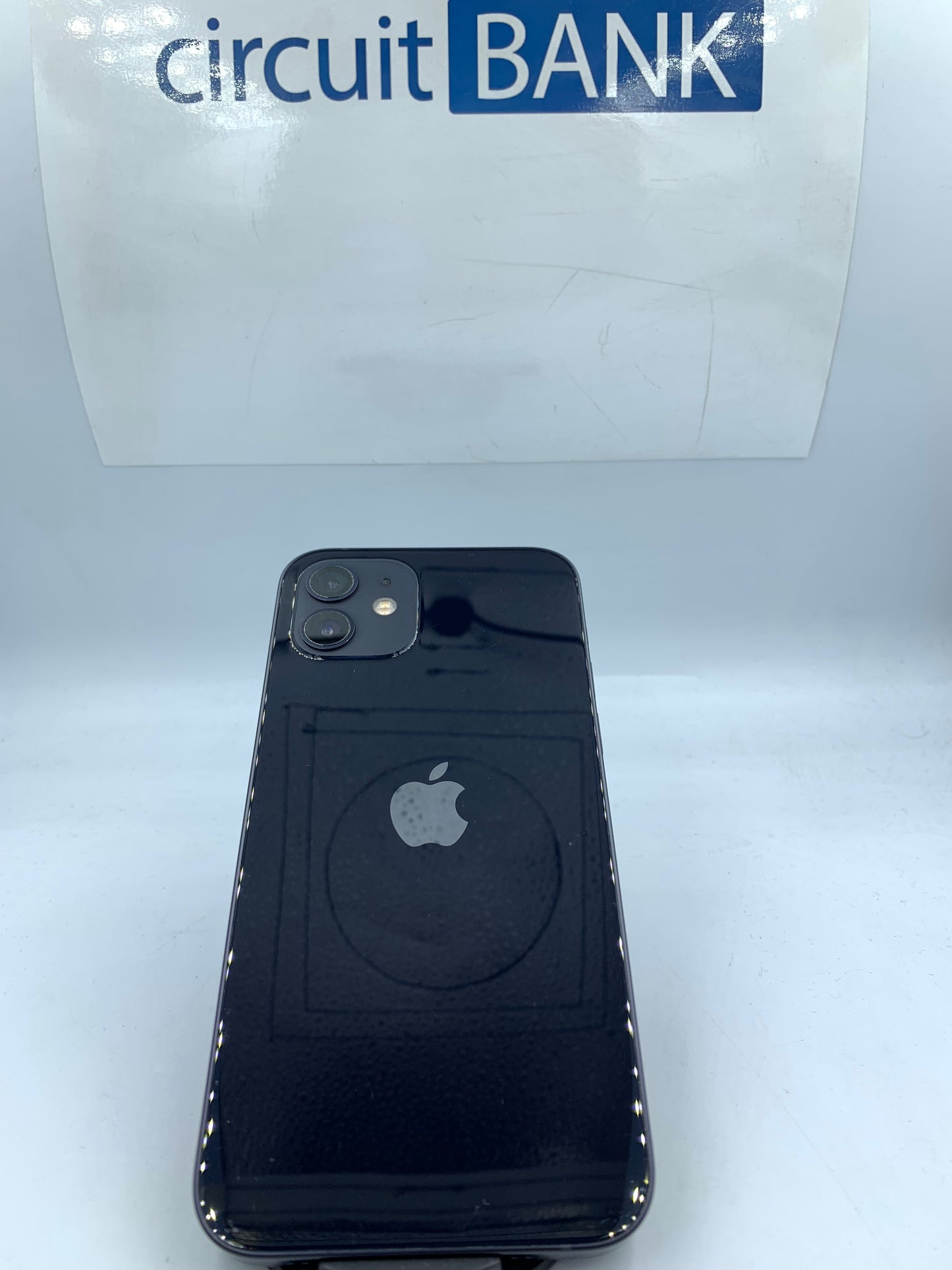 iPhone 12 64GB (Producto Único)