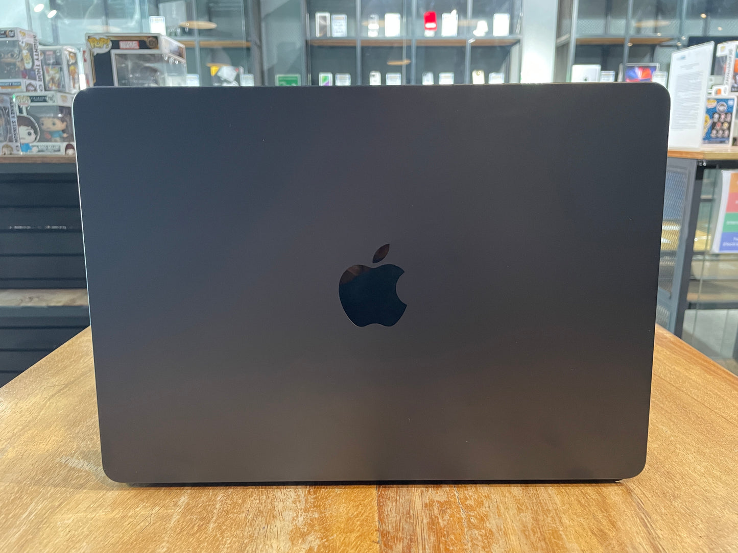 MacBook Air 2022 13.6" M2 256GB SSD (Producto Unico)