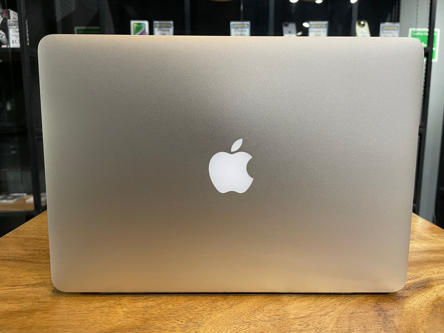 MacBook Pro 13" 2015 128GB / 8GB (Producto Único)