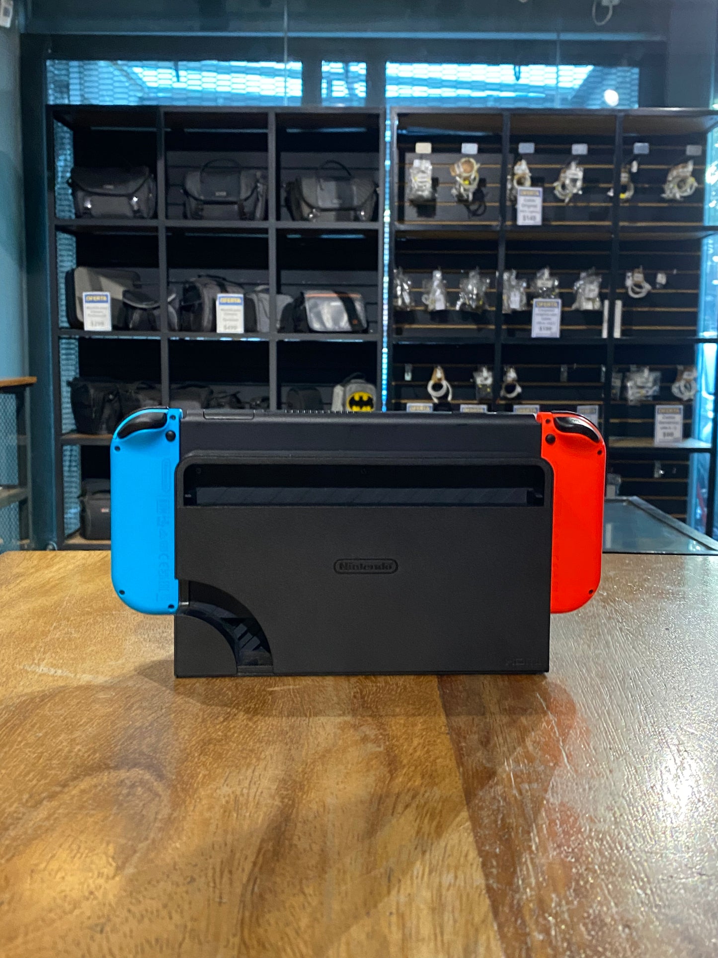 Nintendo Switch OLED 64GB