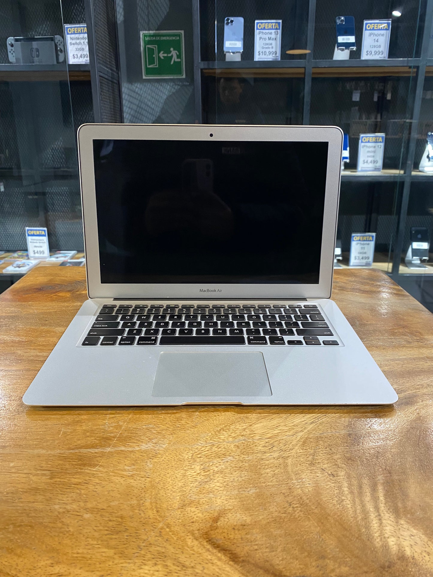MacBook Air 13" 2017 (Producto Unico)