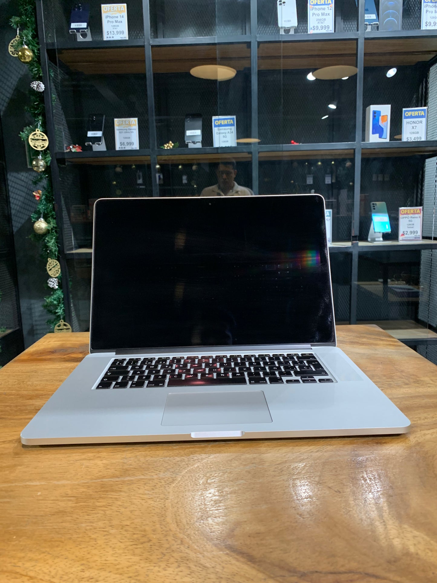 MacBook Pro 15" 2015 Retina (Producto Unico)