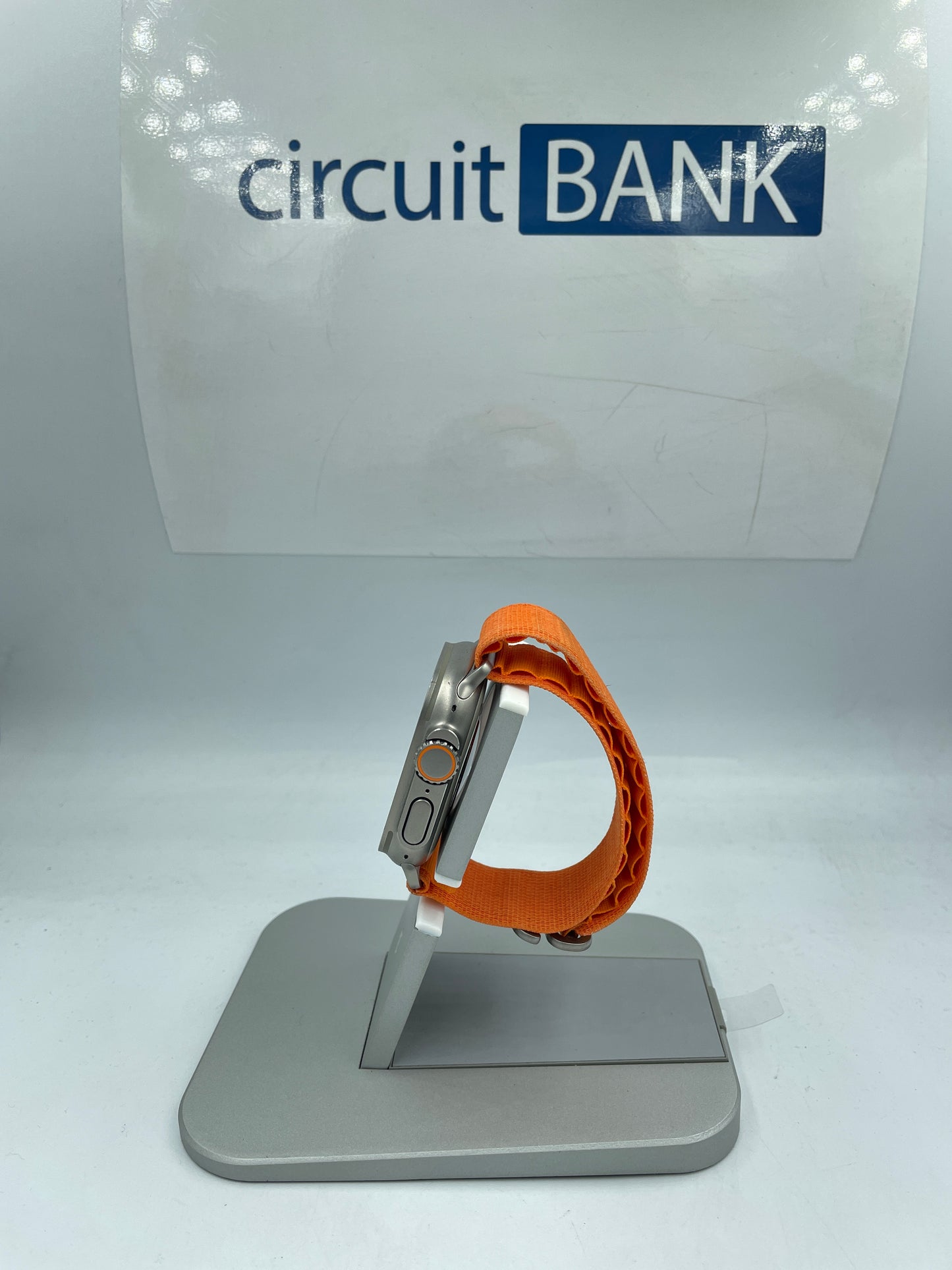 Apple Watch Ultra 1a Gen 49mm (Producto Unico)