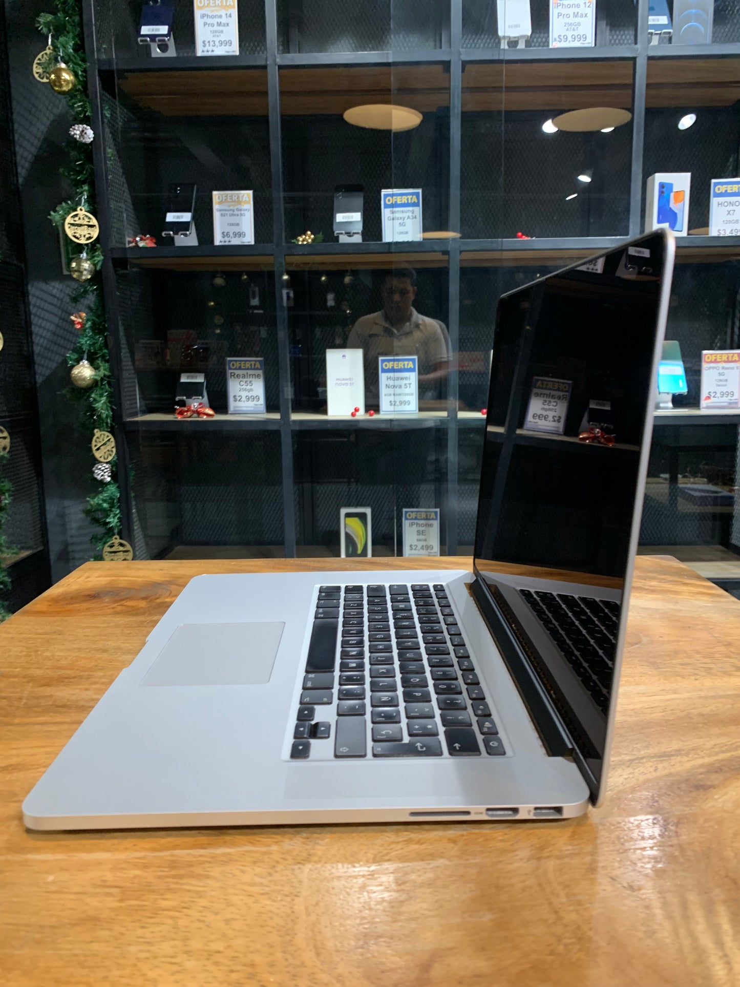 MacBook Pro 15" 2015 Retina (Producto Unico)