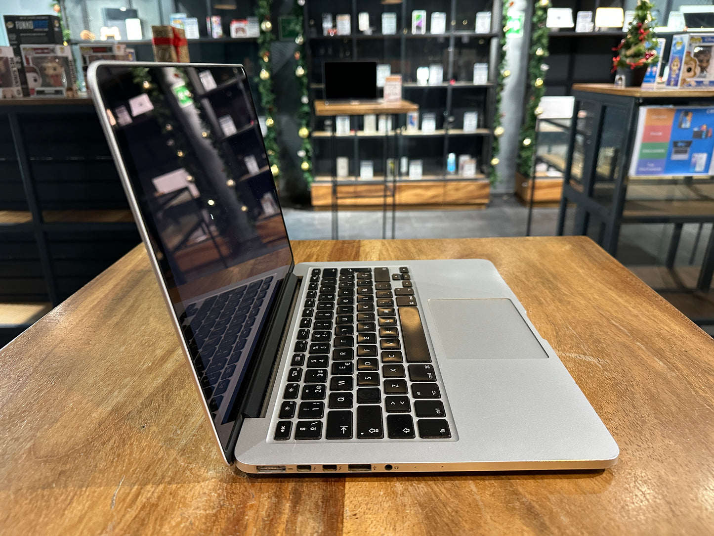 MacBoook Pro 13" 2013 Corei5 8GB RAM/256GB SSD (Producto Unico)