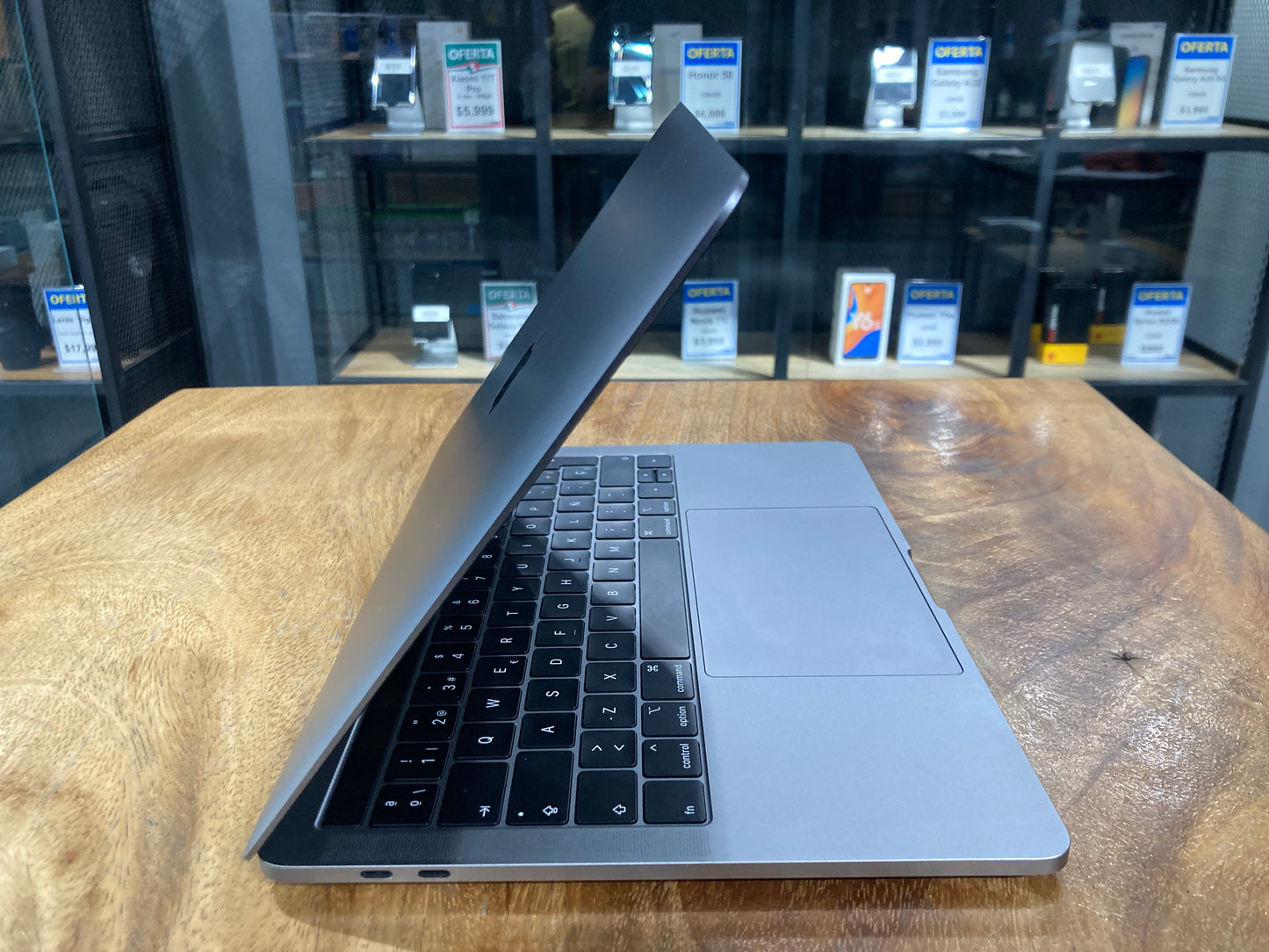 MacBook Pro 13" 2019 (Producto Único)