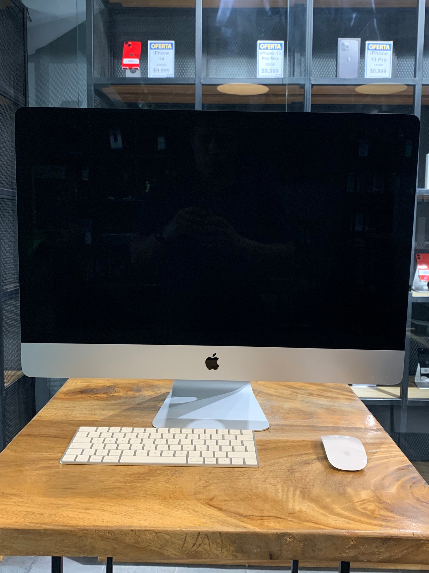 iMac 27" Retina 5K 2020 256GB (Producto Unico)