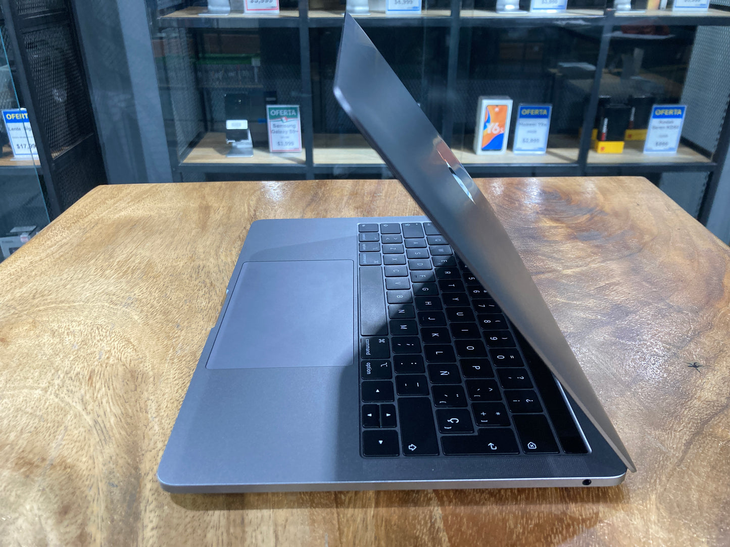 MacBook Pro 13" 2019 (Producto Único)
