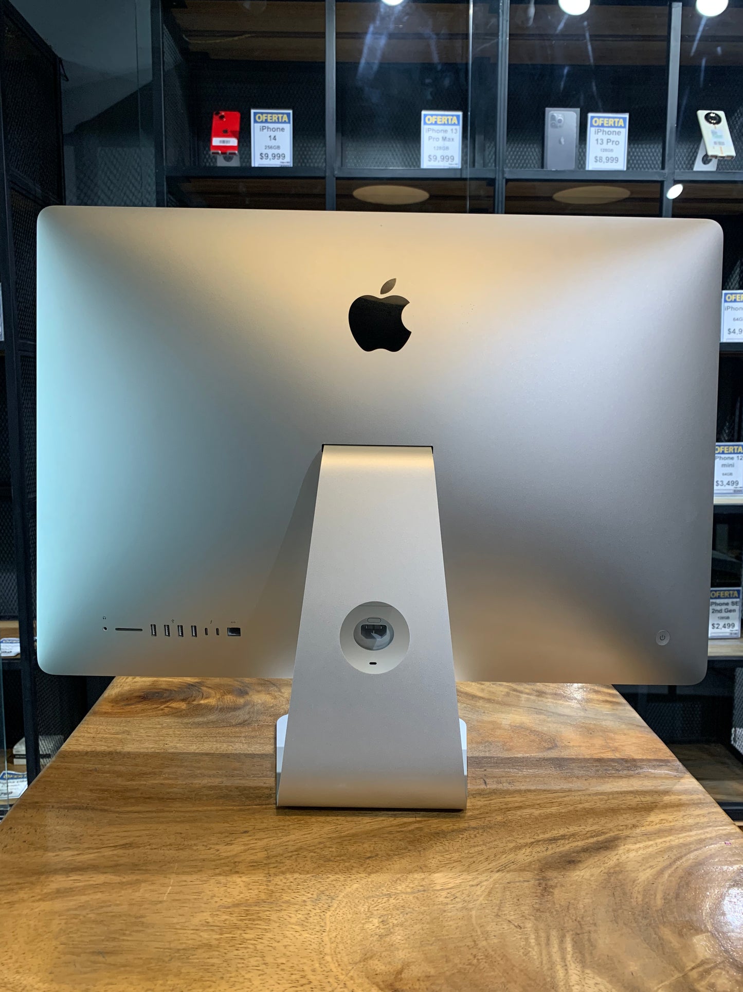 iMac 27" Retina 5K 2020 256GB (Producto Unico)