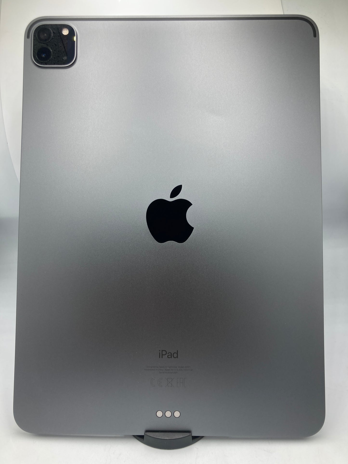 iPad Pro 11" 3rd Gen M1 256GB (Producto Único)