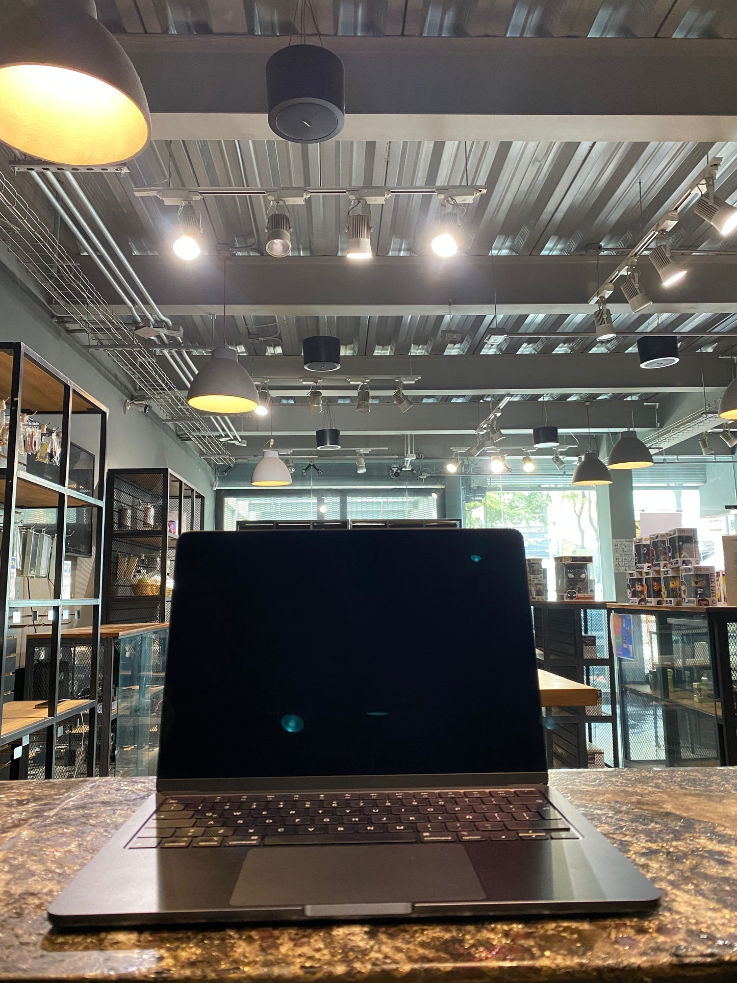 MacBook Air 13" M3 2024