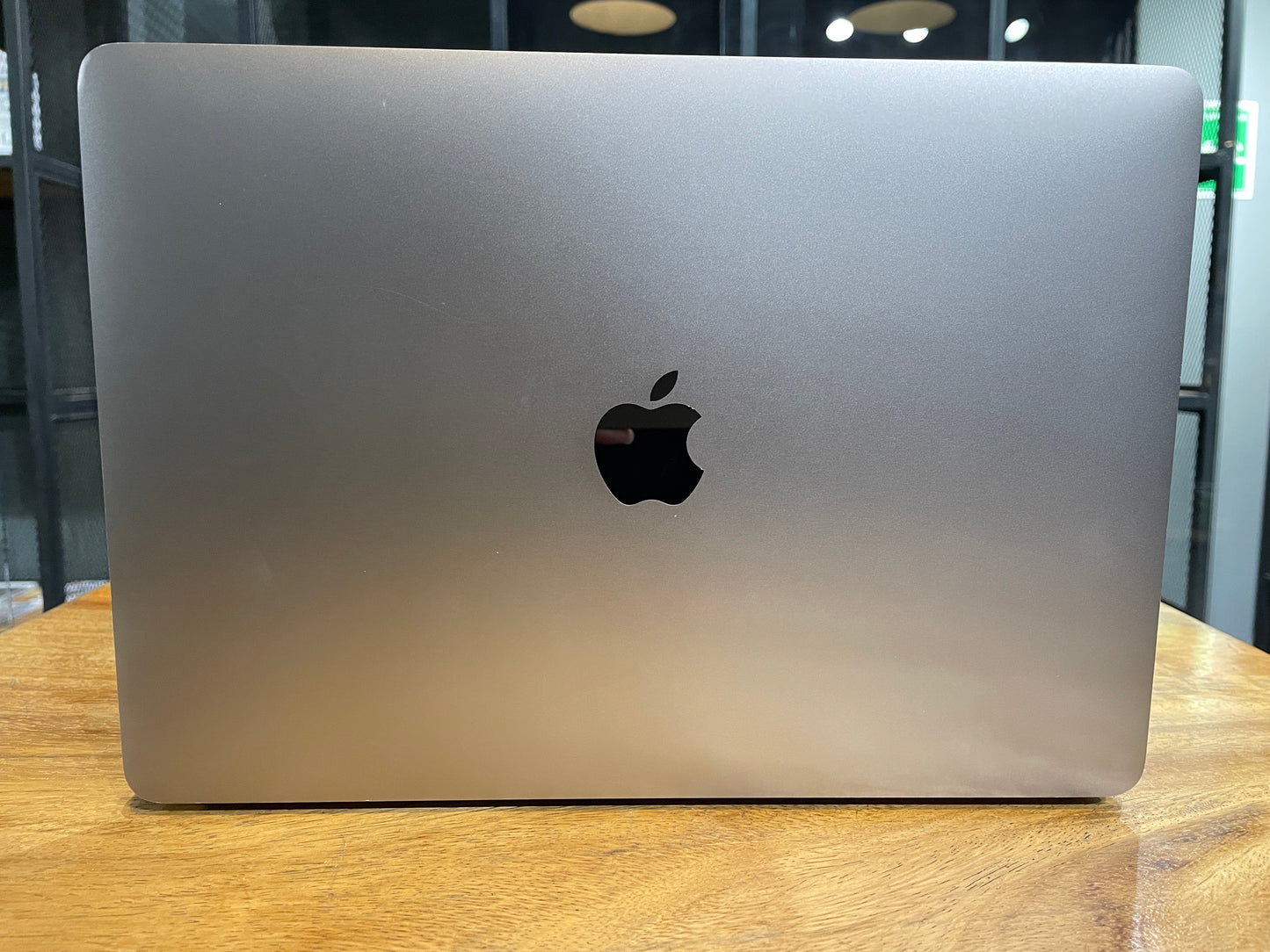 MacBook Pro 2019 13" TouchBar 128GB (Producto Unico)