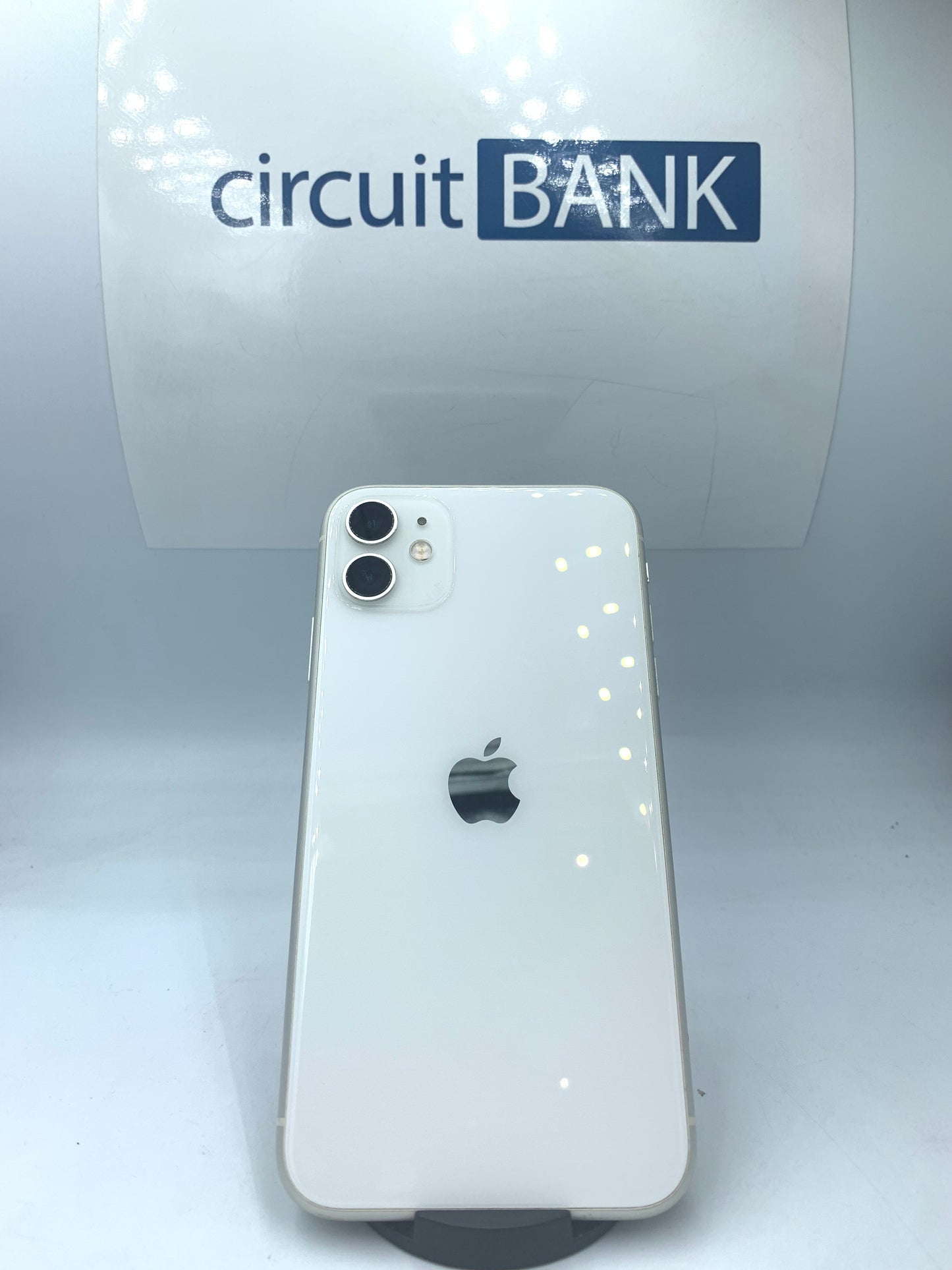 iPhone 11 64GB (Producto Único)