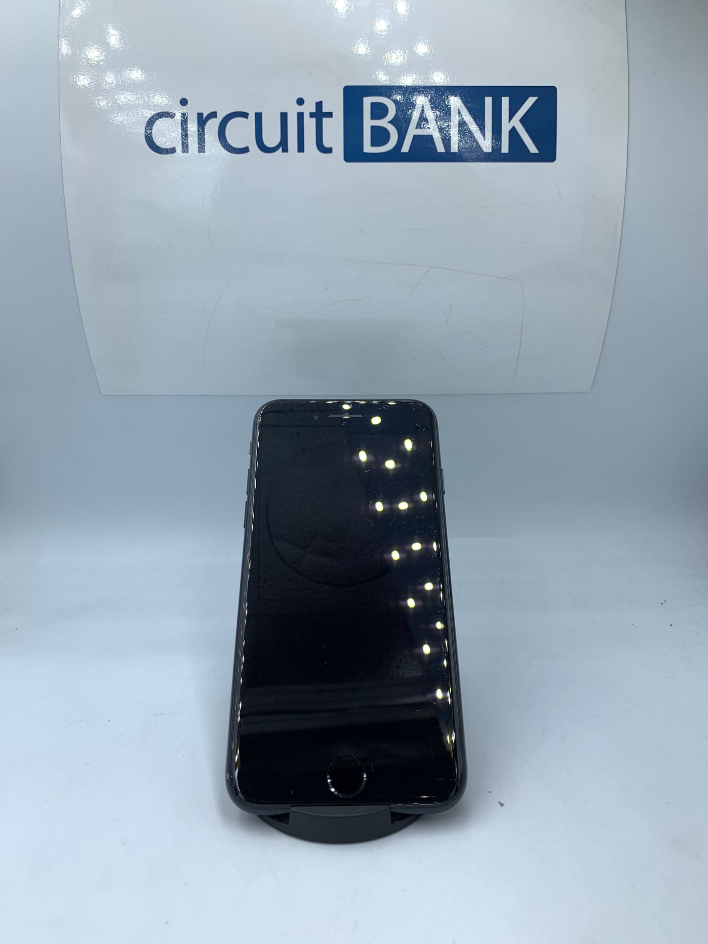 iPhone SE 2022 128GB (Producto Unico)
