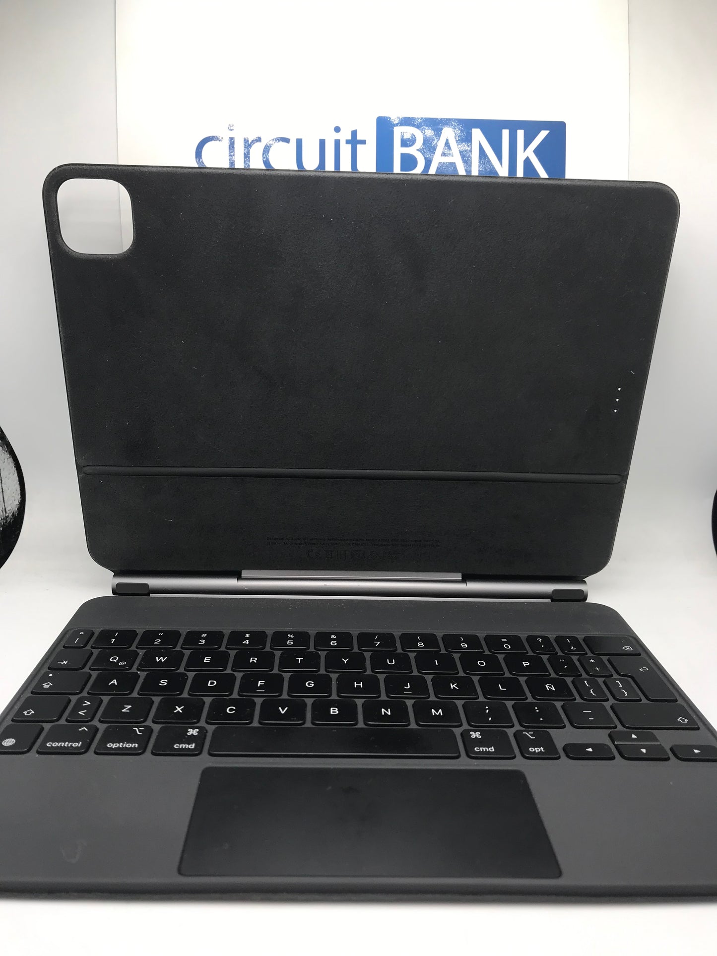 Magic Keyboard (Producto Unico)