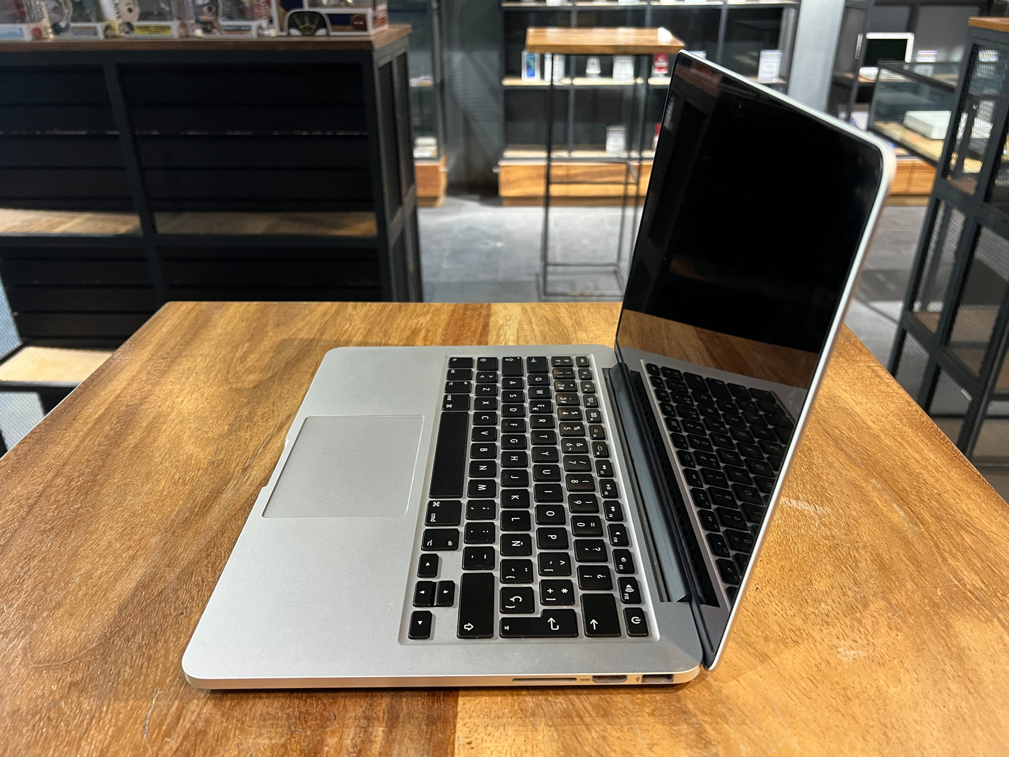 MacBook Pro 13" 2013 256GB SSD(Producto ùnico)