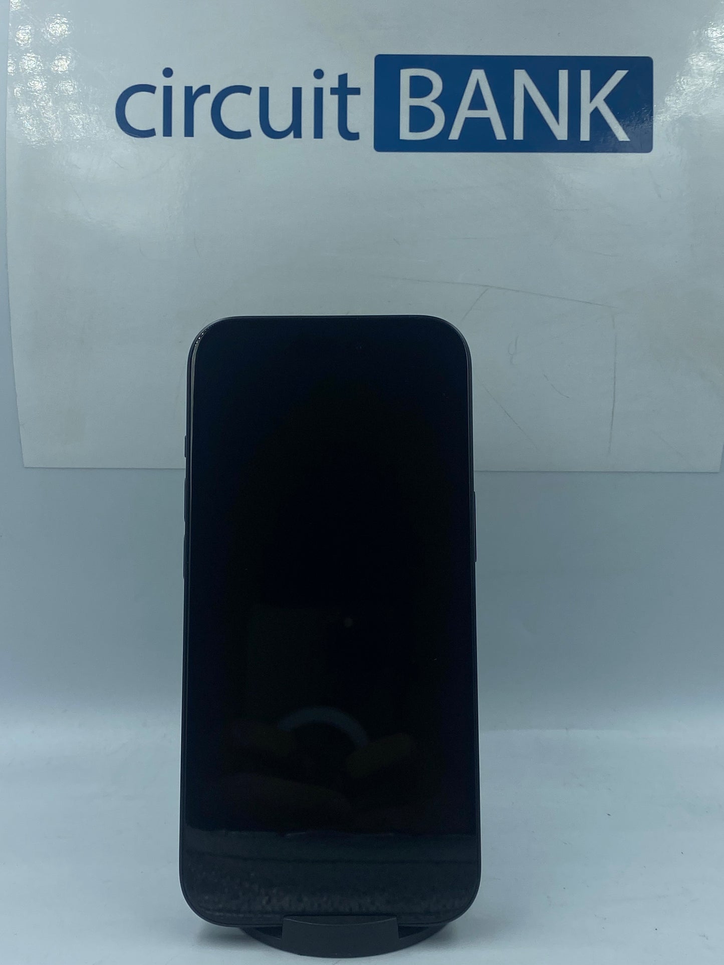 iPhone 15 128GB