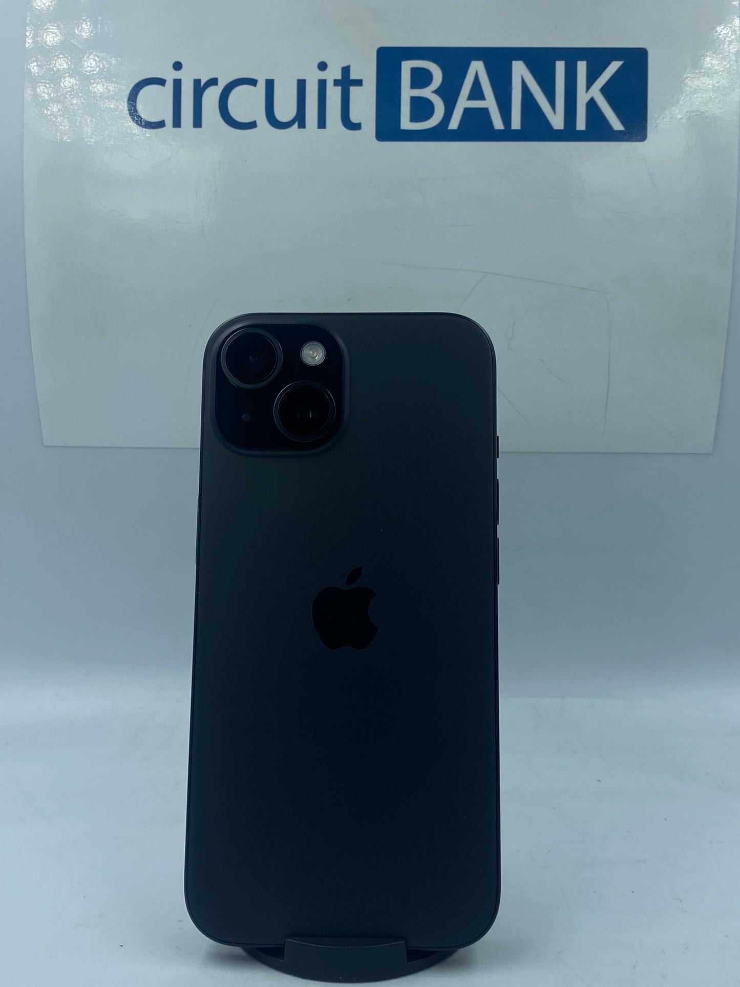 iPhone 15 128GB