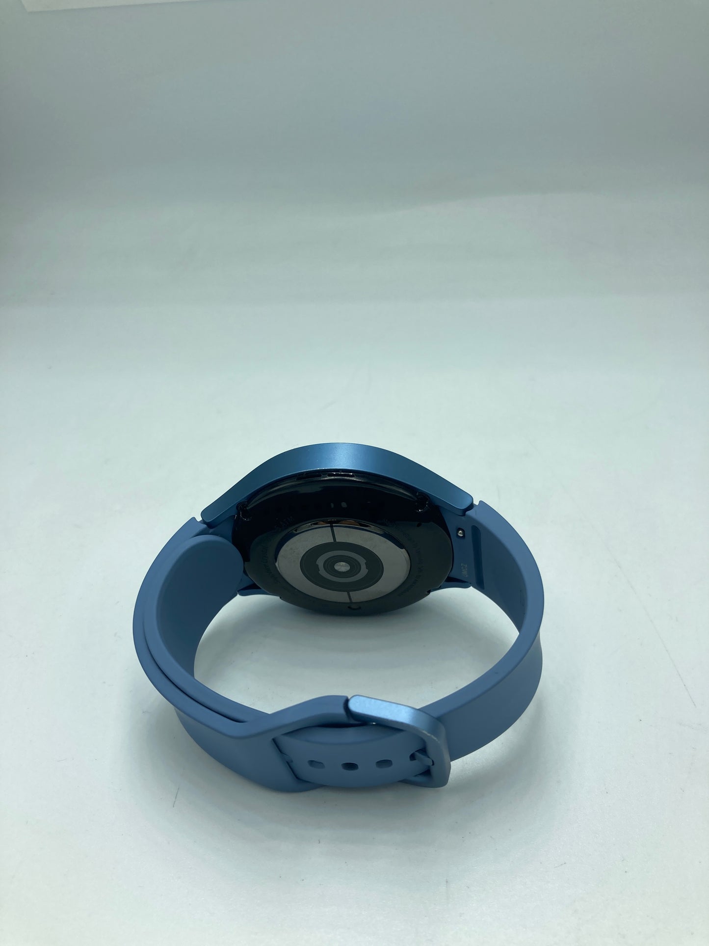 Samsung Galaxy Watch5 44mm (Producto Único)