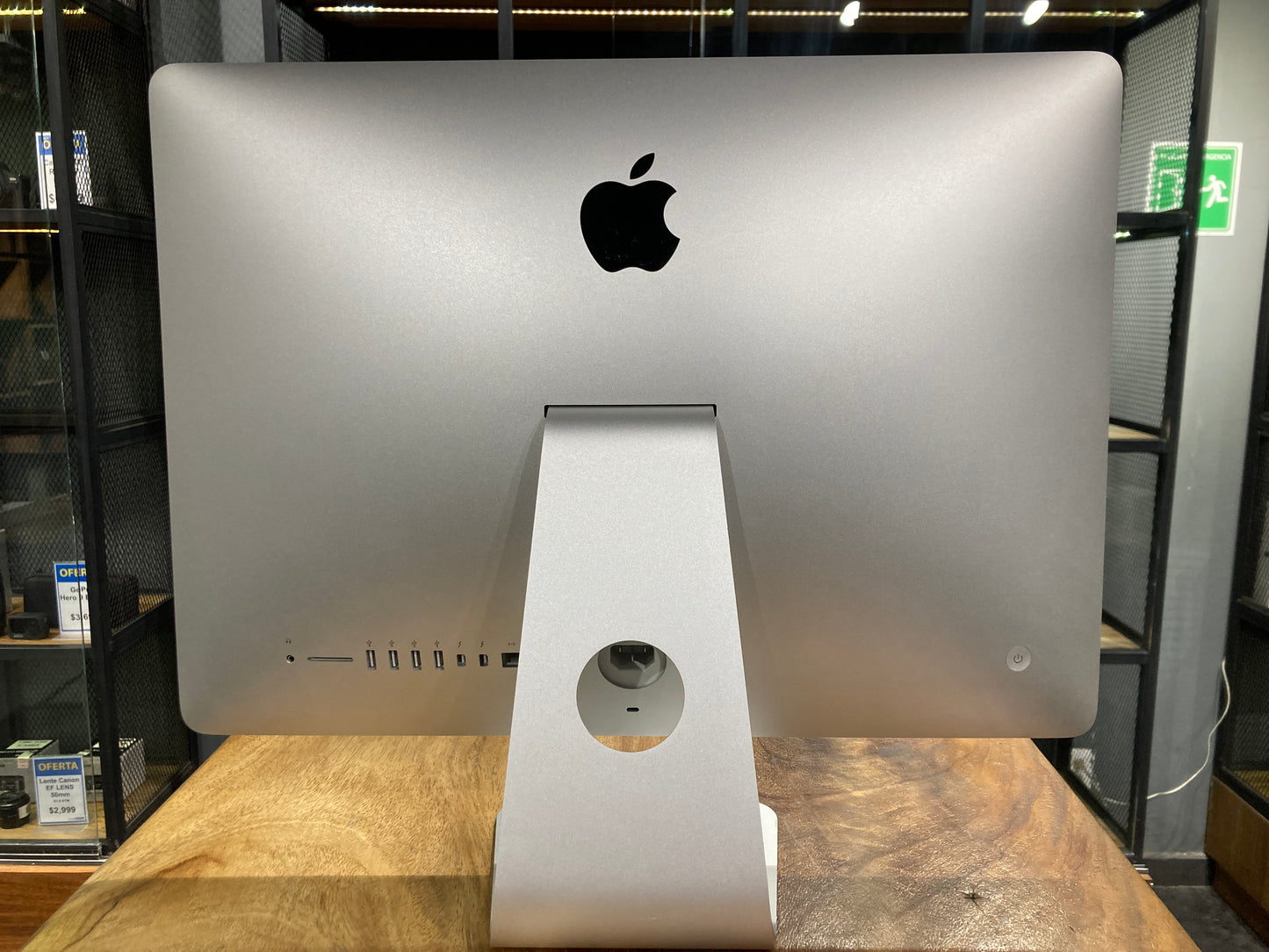 iMac 21.5" Late 2013 1TB (Producto Único)