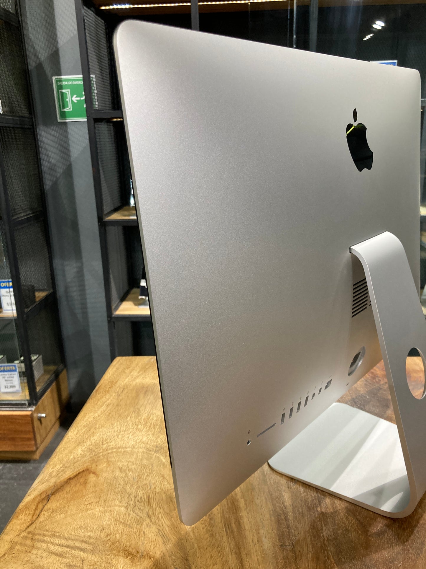 iMac 21.5" Late 2013 1TB (Producto Único)