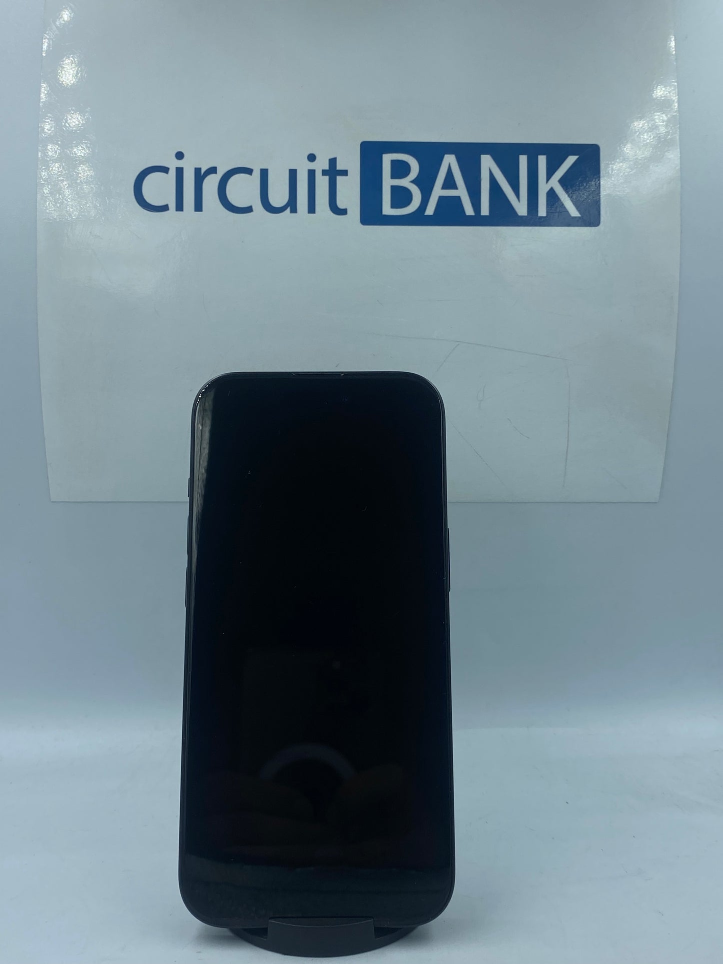 iPhone 15 128GB