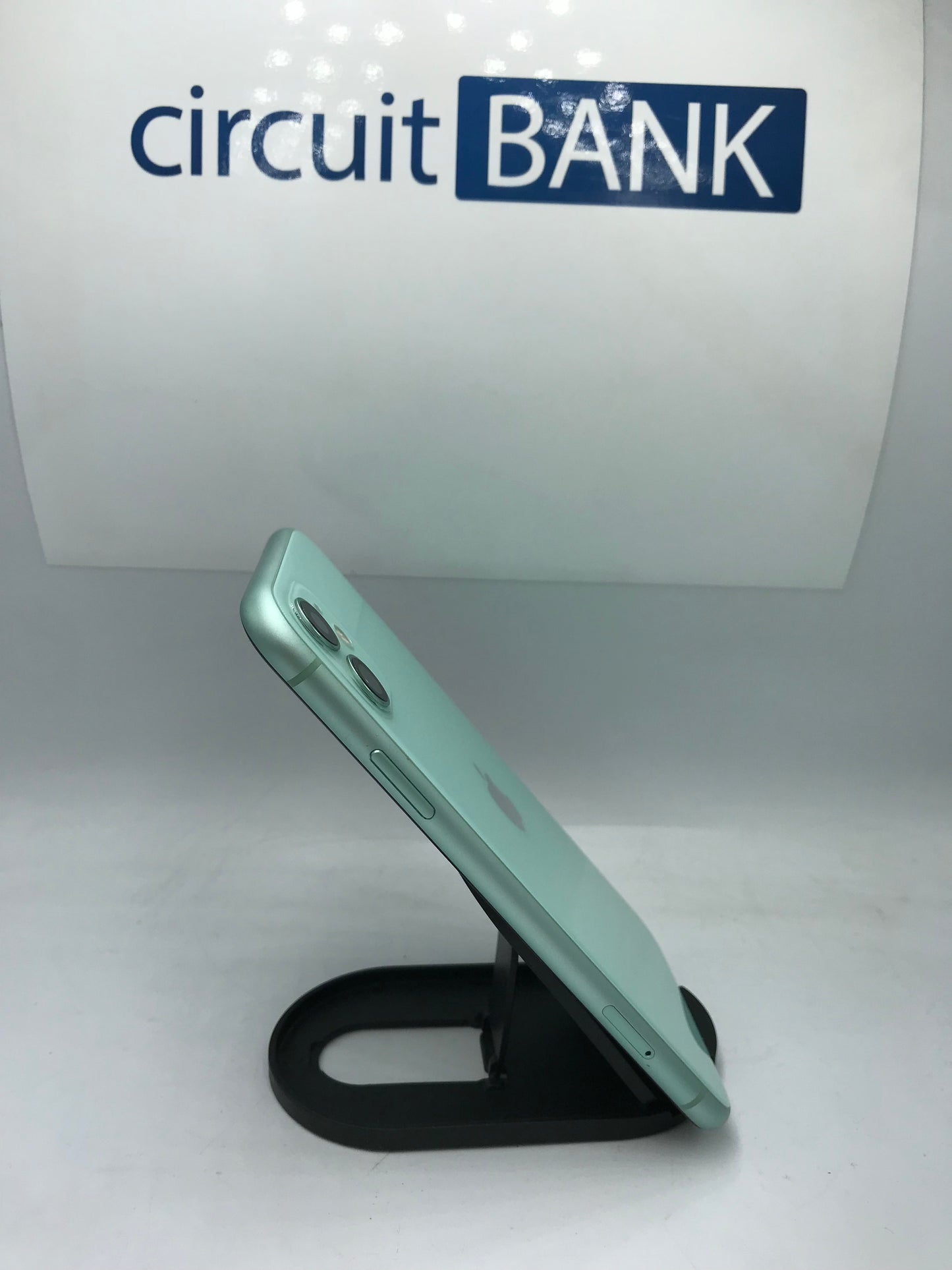 iPhone 11 128GB (Producto Único)