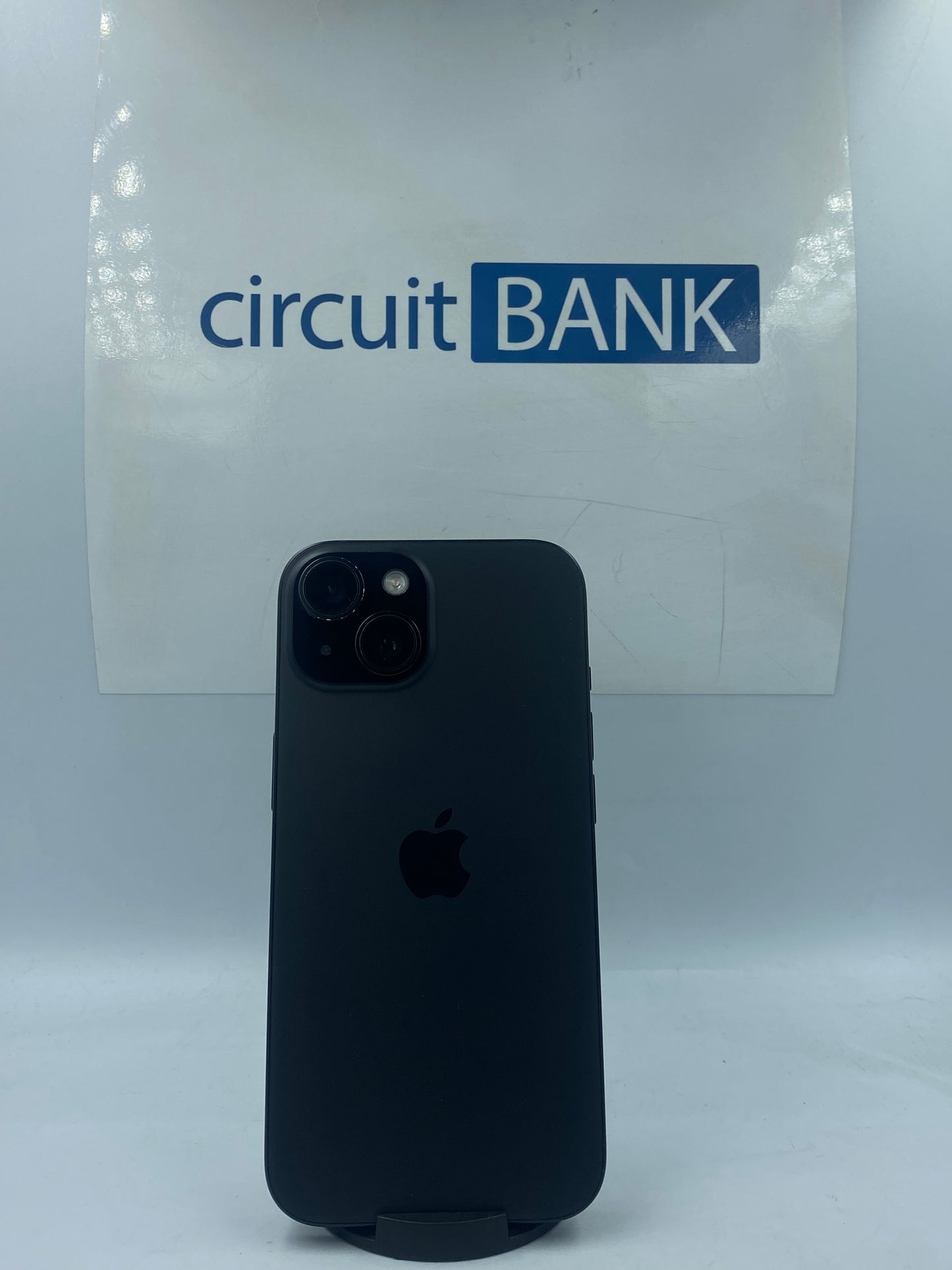 iPhone 15 128GB