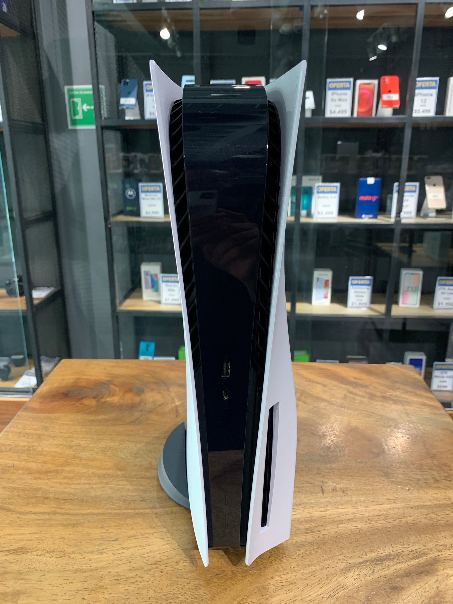 PlayStation 5 (825 SSD) (Producto Unico)