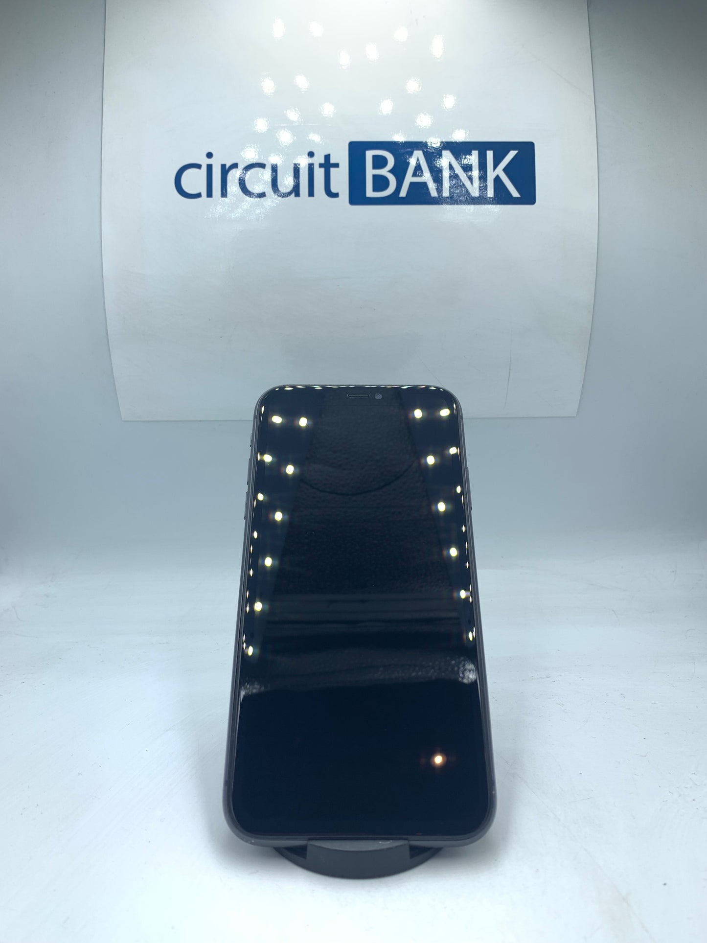 iPhone 11 64GB (Producto Unico)