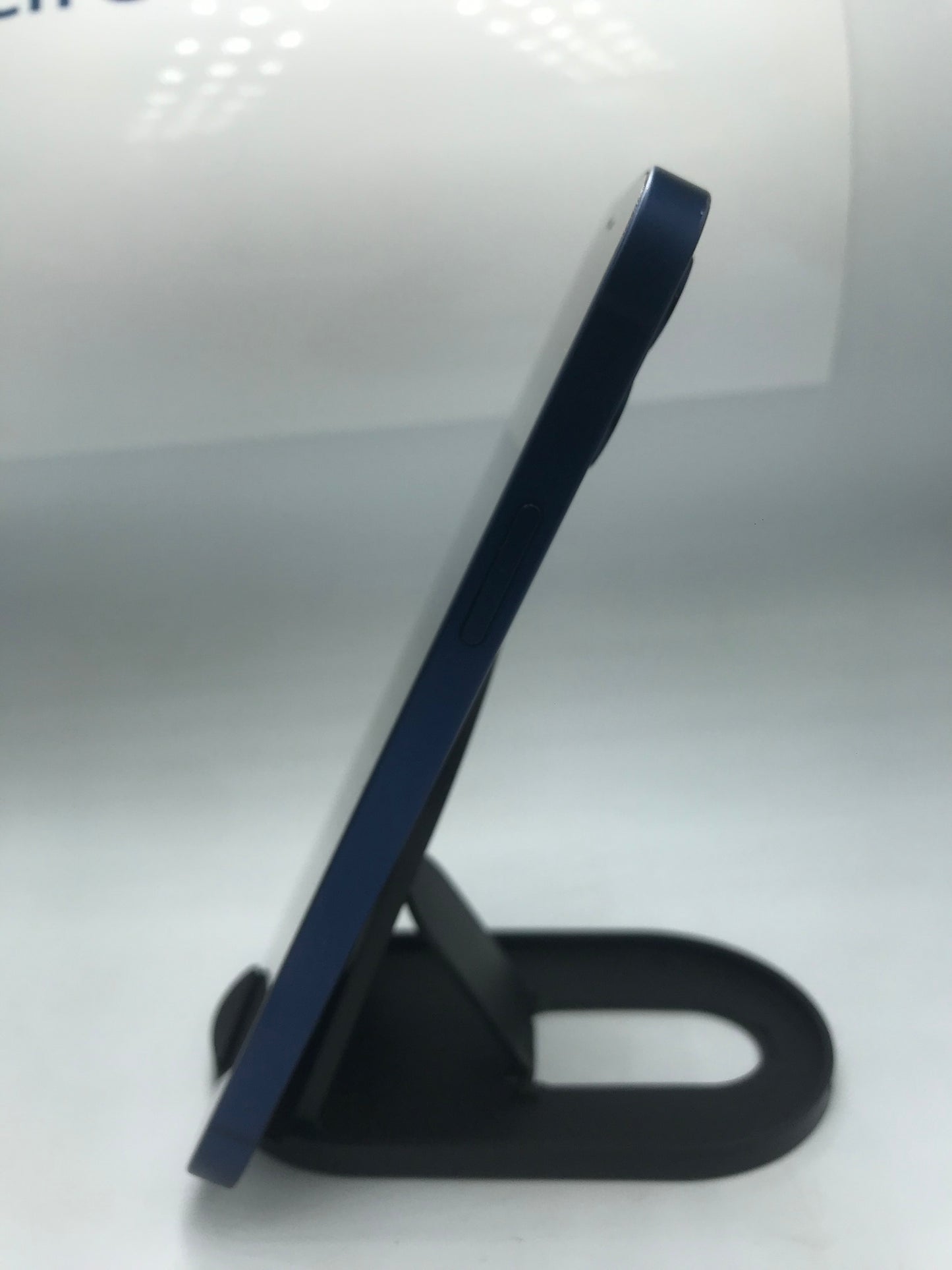 iPhone 12 64GB (Producto Único)