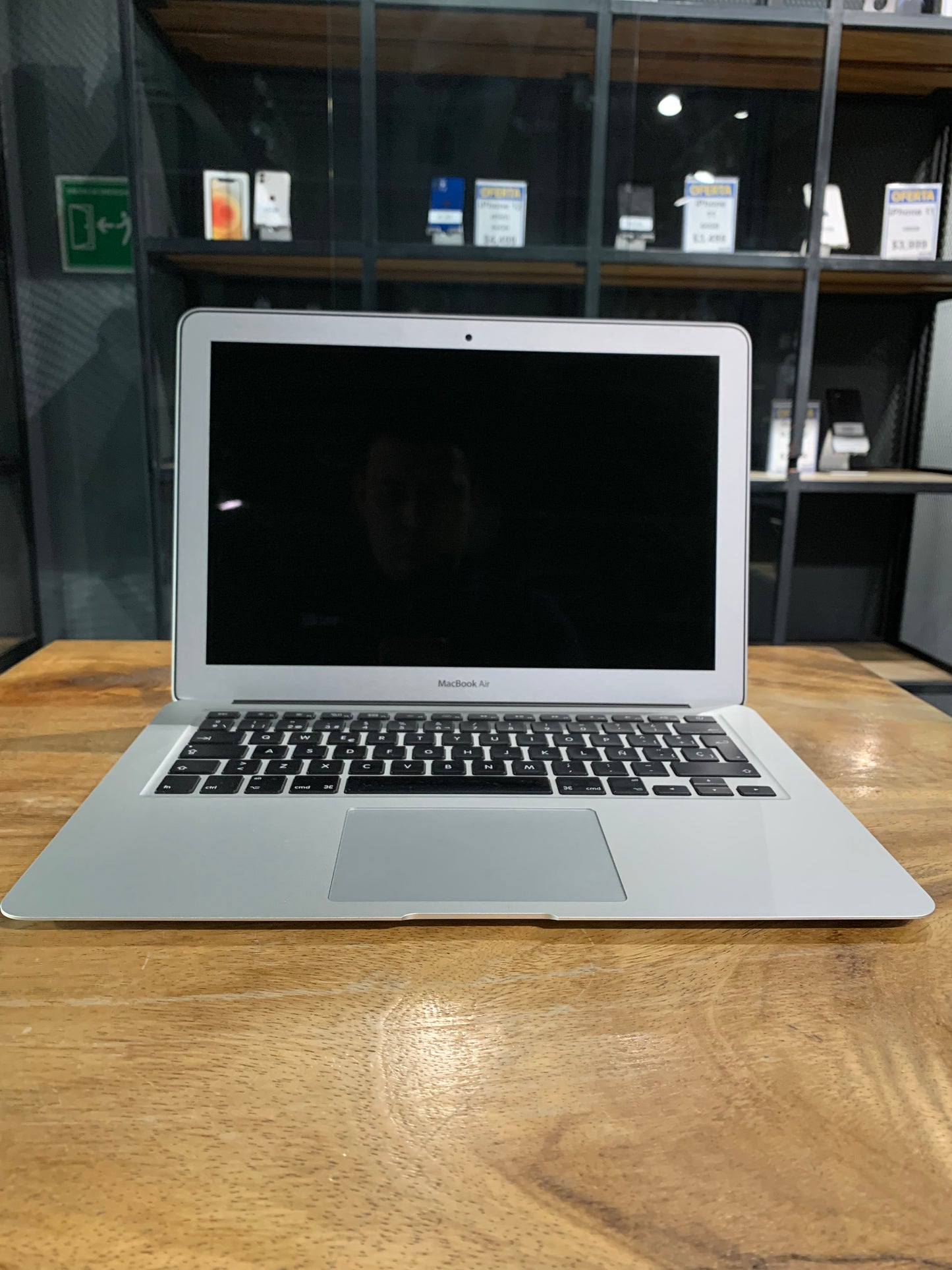 MacBook Air 13" 2017 (Producto Unico)