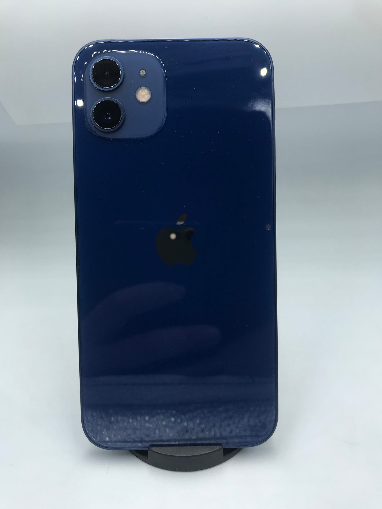 iPhone 12 64GB (Producto Único)