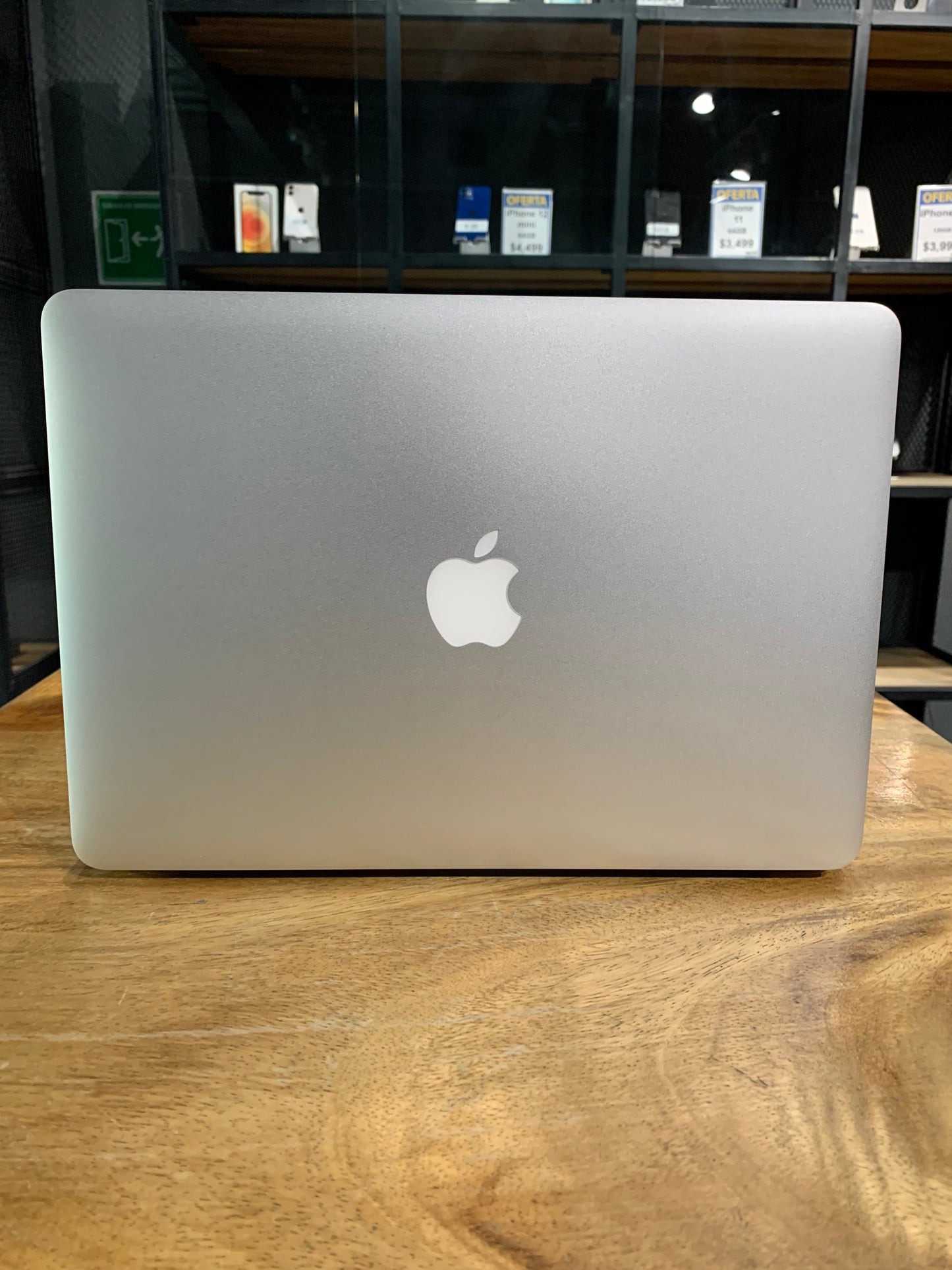 MacBook Air 13" 2017 (Producto Unico)