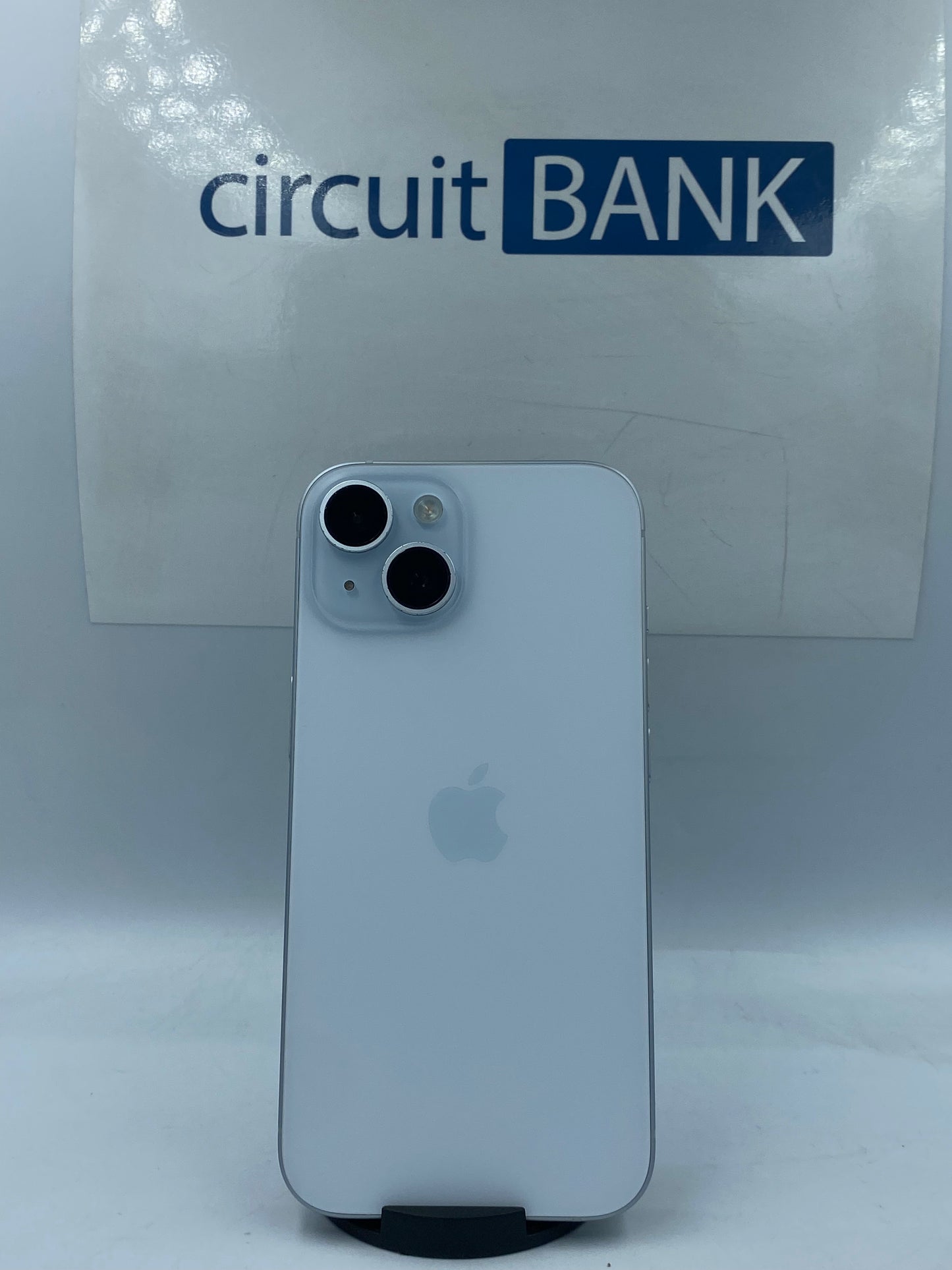 iPhone 15 128GB