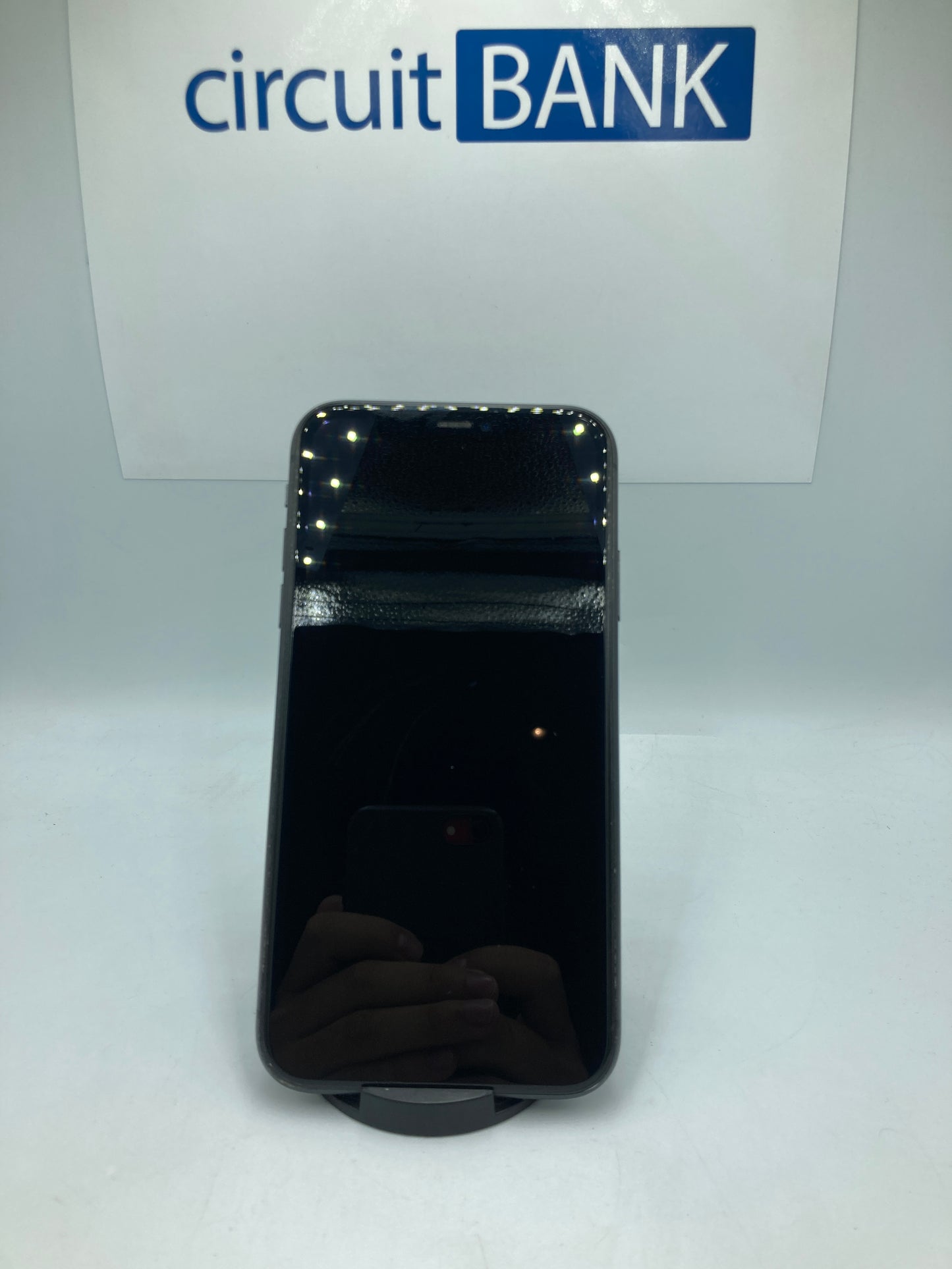 iPhone 11 64GB (Producto Único)