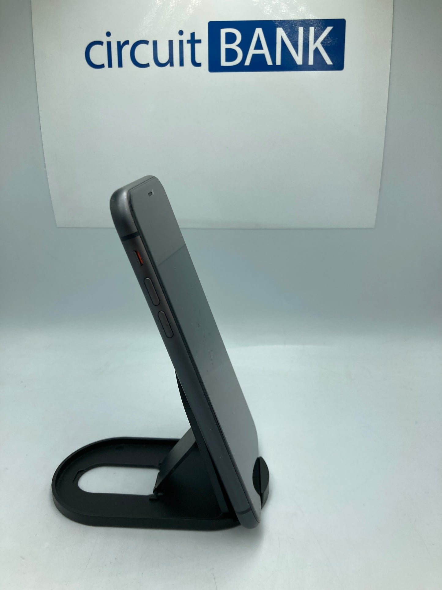 iPhone 11 64GB (Producto Único)