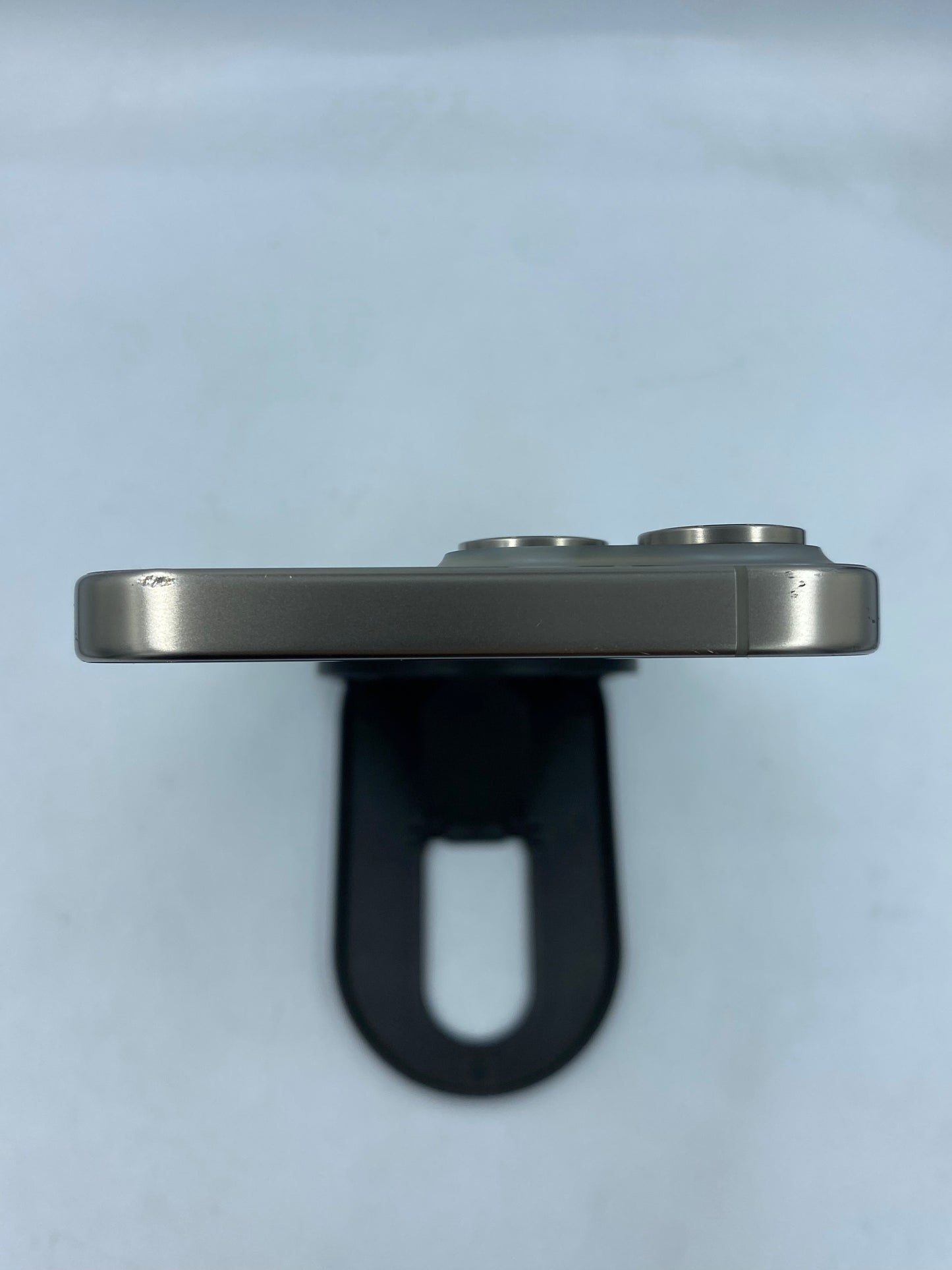 Apple iPhone 15 Pro Max / 256GB / Natural Titanium