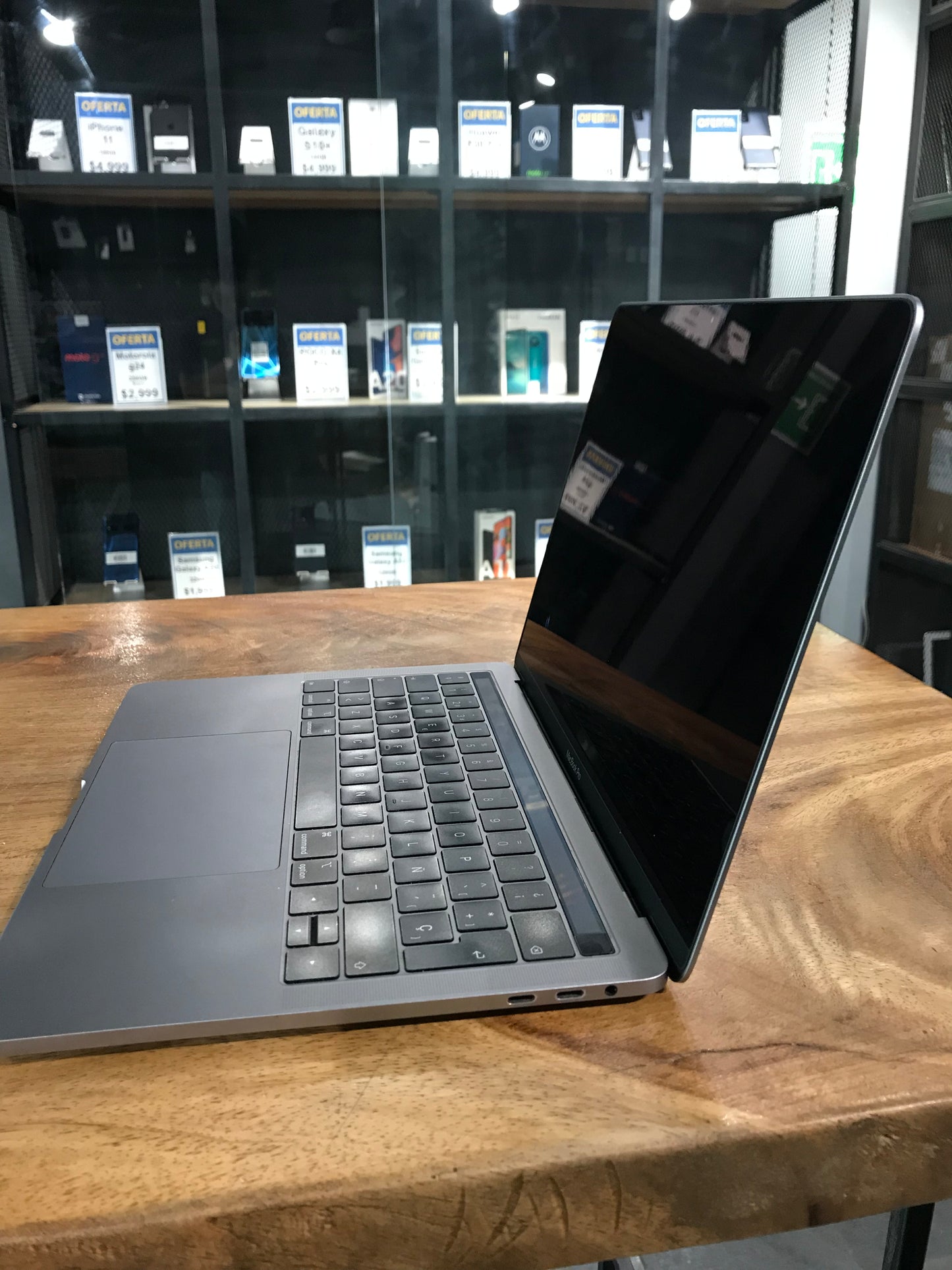 MacBook Pro 13" 2019 (Producto Unico)