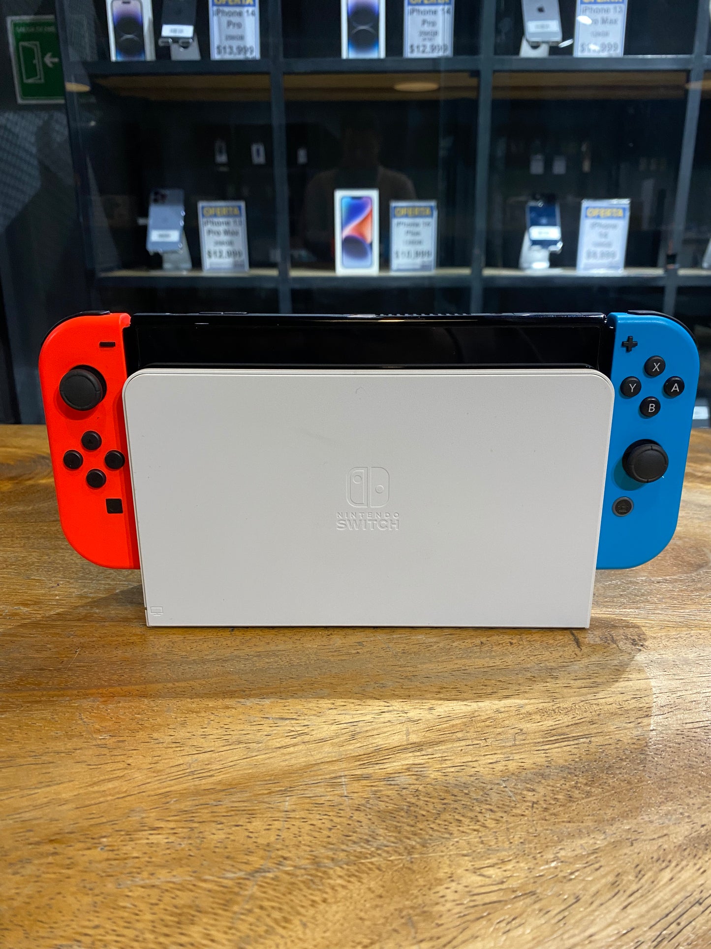 Nintendo Switch OLED 64GB (Producto Unico)