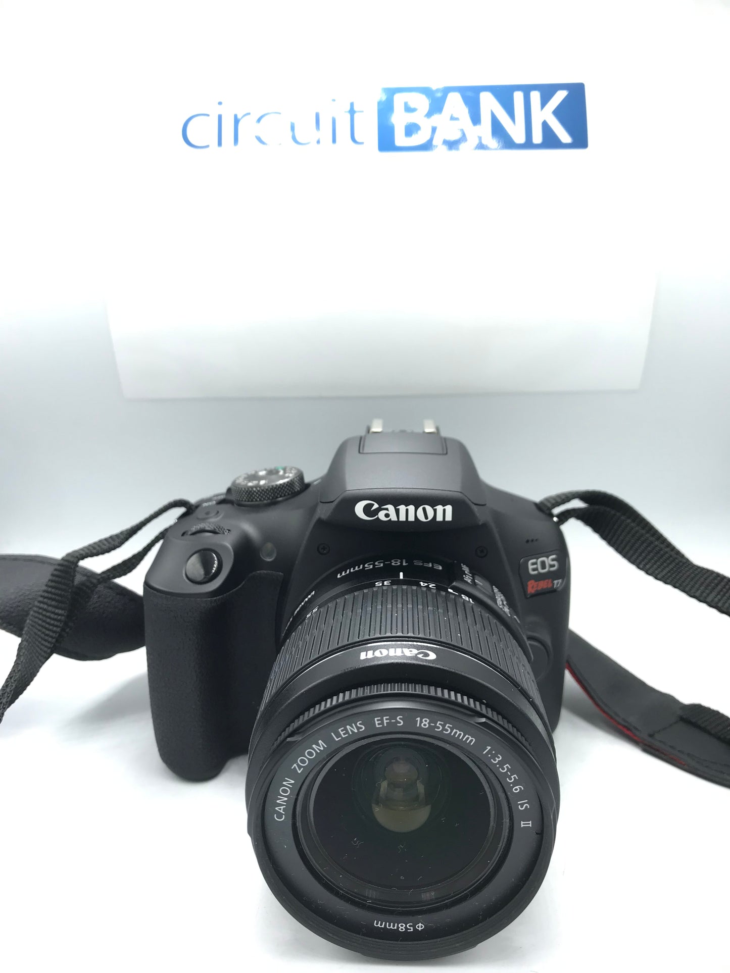 Canon EOS Rebel T7 + 18-55mm 1:3.5-5.6 IS II (Producto Unico)