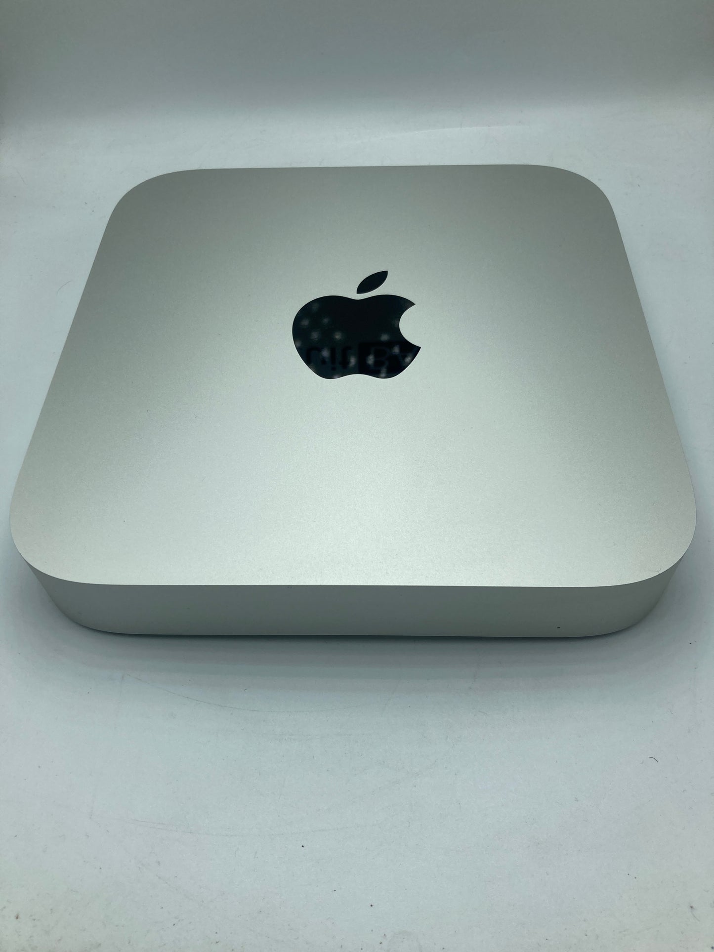 Mac Mini M1 2020 (Producto Único)