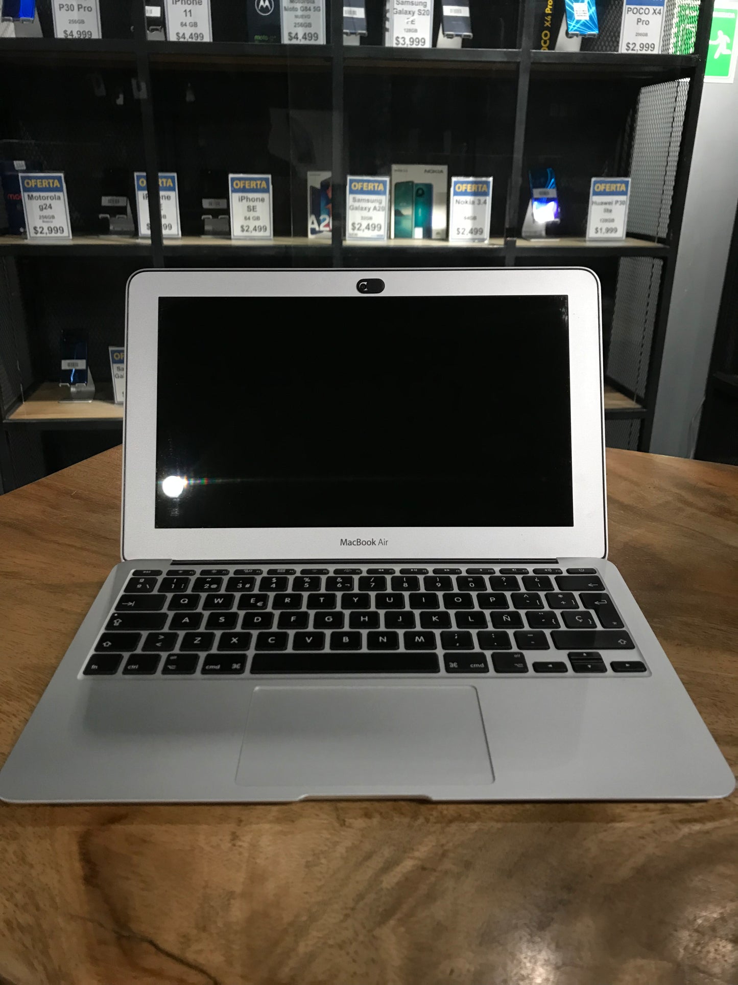 MacBook Air 11" 2014 Corei5 (Producto Unico)