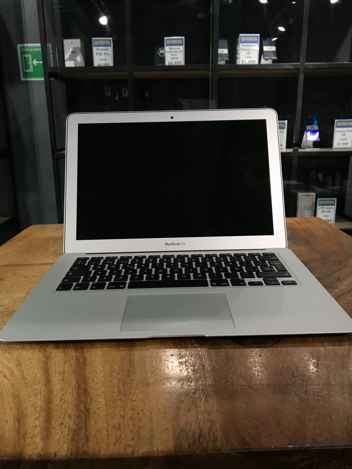 MacBook Air 13" 2017 (Producto Unico)