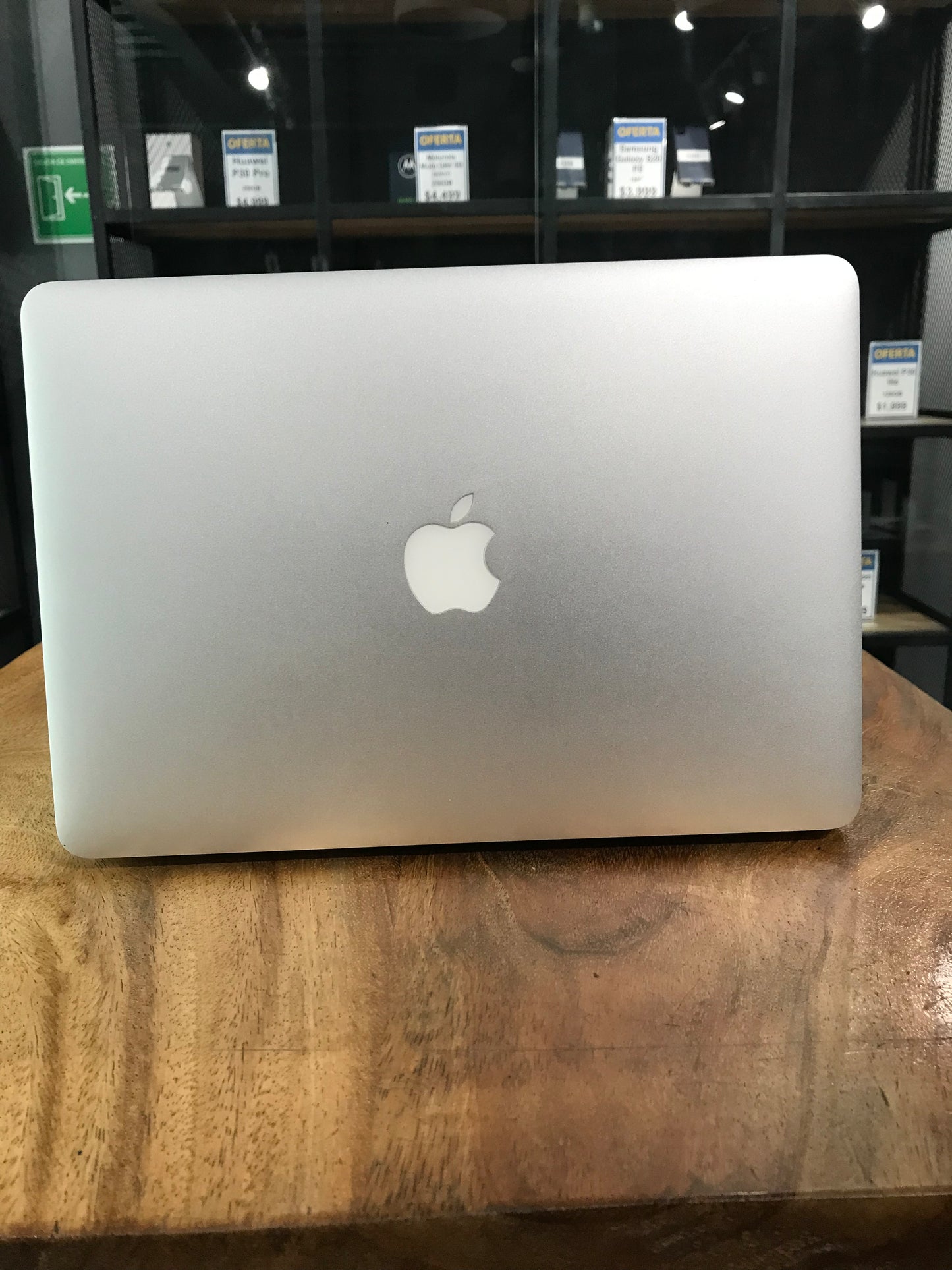 MacBook Air 13" 2017 (Producto Unico)