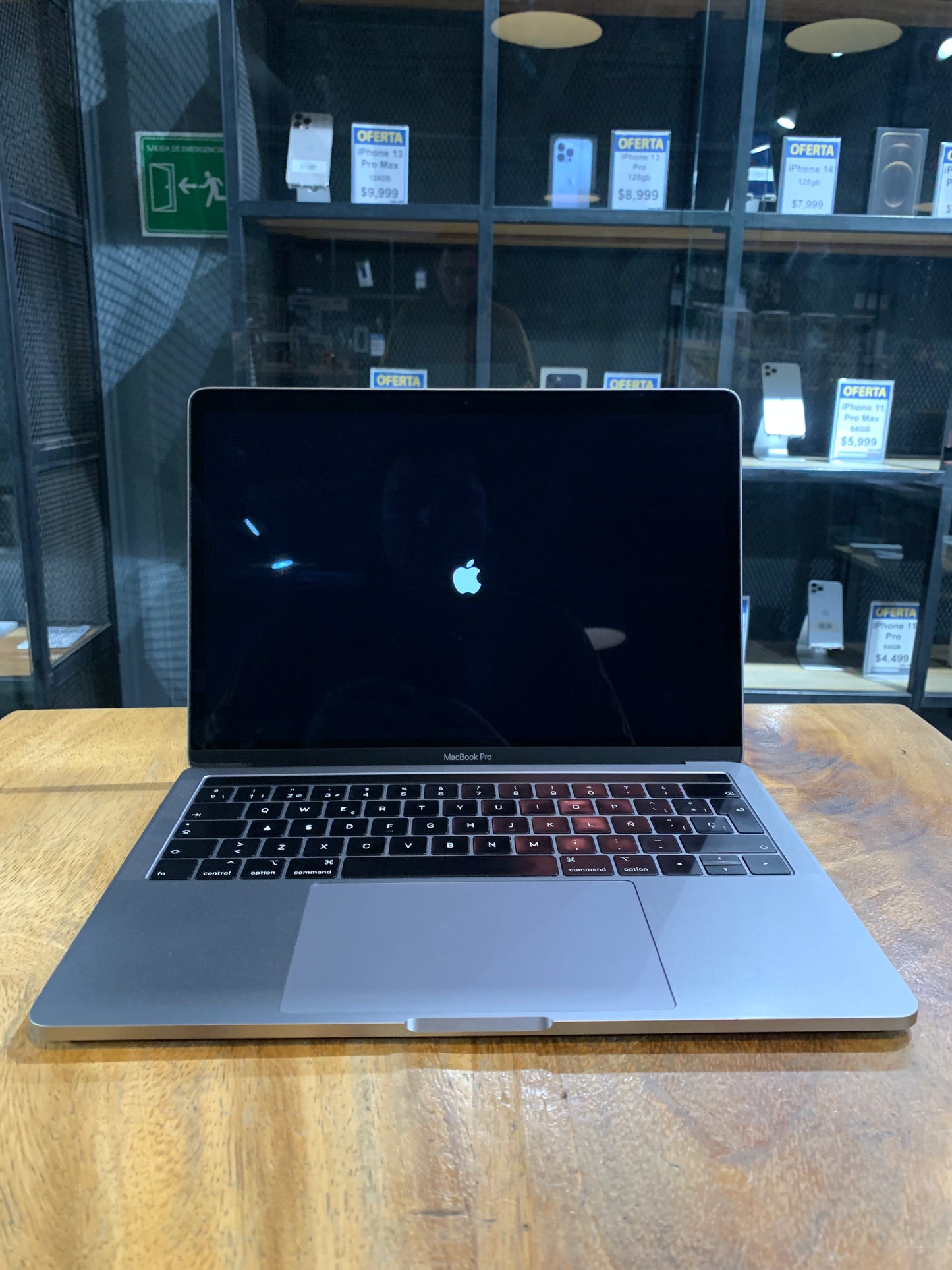 MacBook Pro 13" 2019 128GB (Producto Unico)